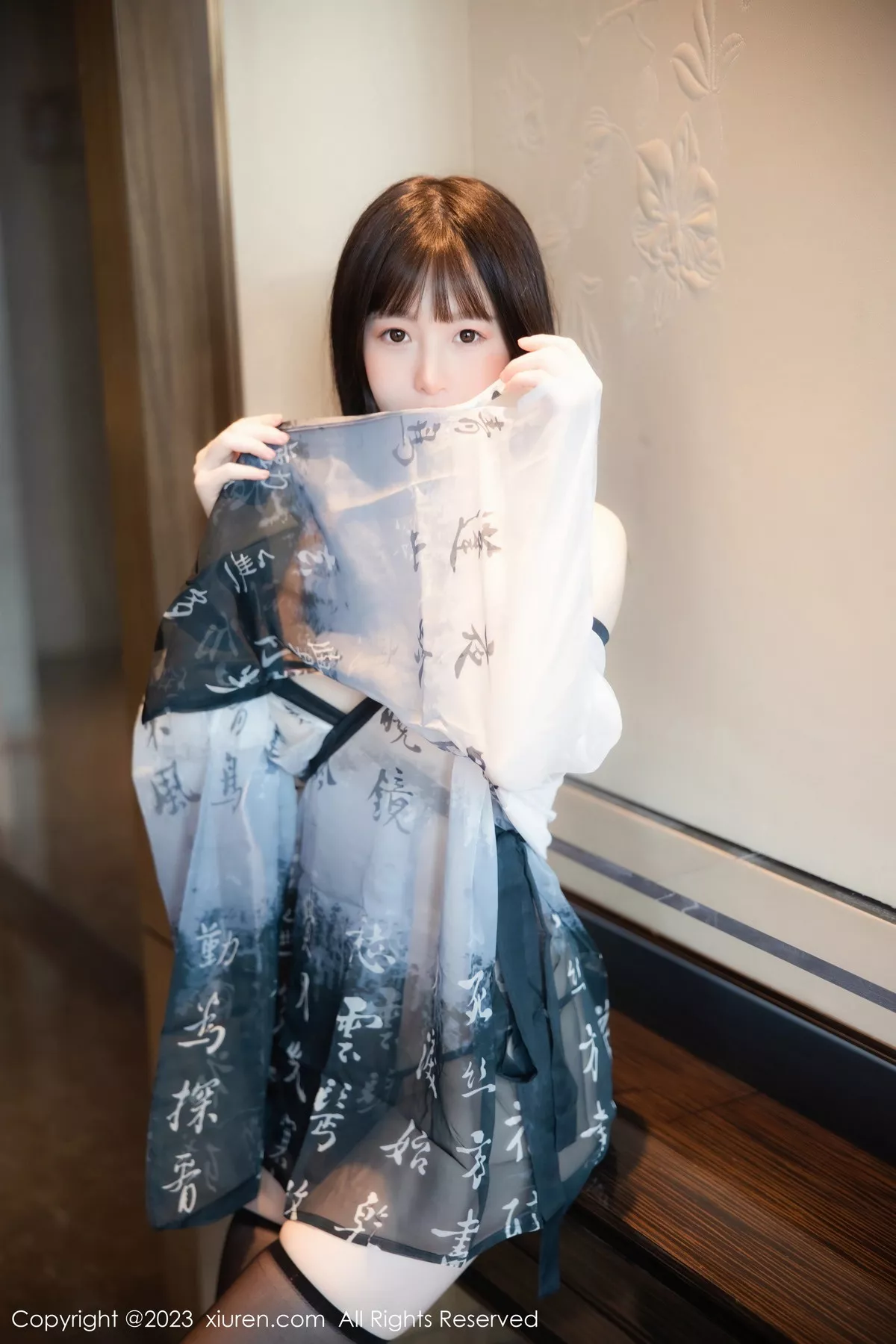 秀人集.com_[XiuRen秀人网]No.7459_模特林悠悠性感黑白薄纱古装服饰配黑丝袜秀曼妙身姿诱惑写真84P