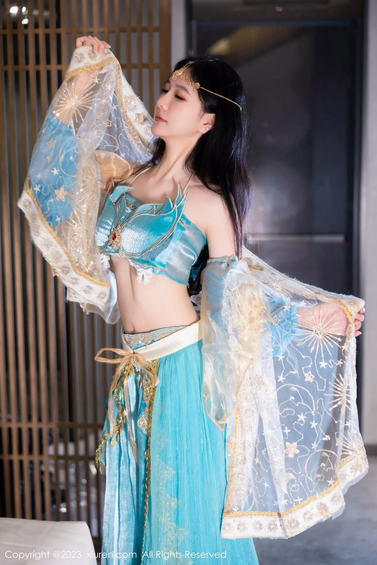 秀人集.com_[XiuRen秀人网]No.7469_模特幼幼性感蓝色西域舞娘短裙露黑色内裤秀白嫩美腿诱惑写真82P