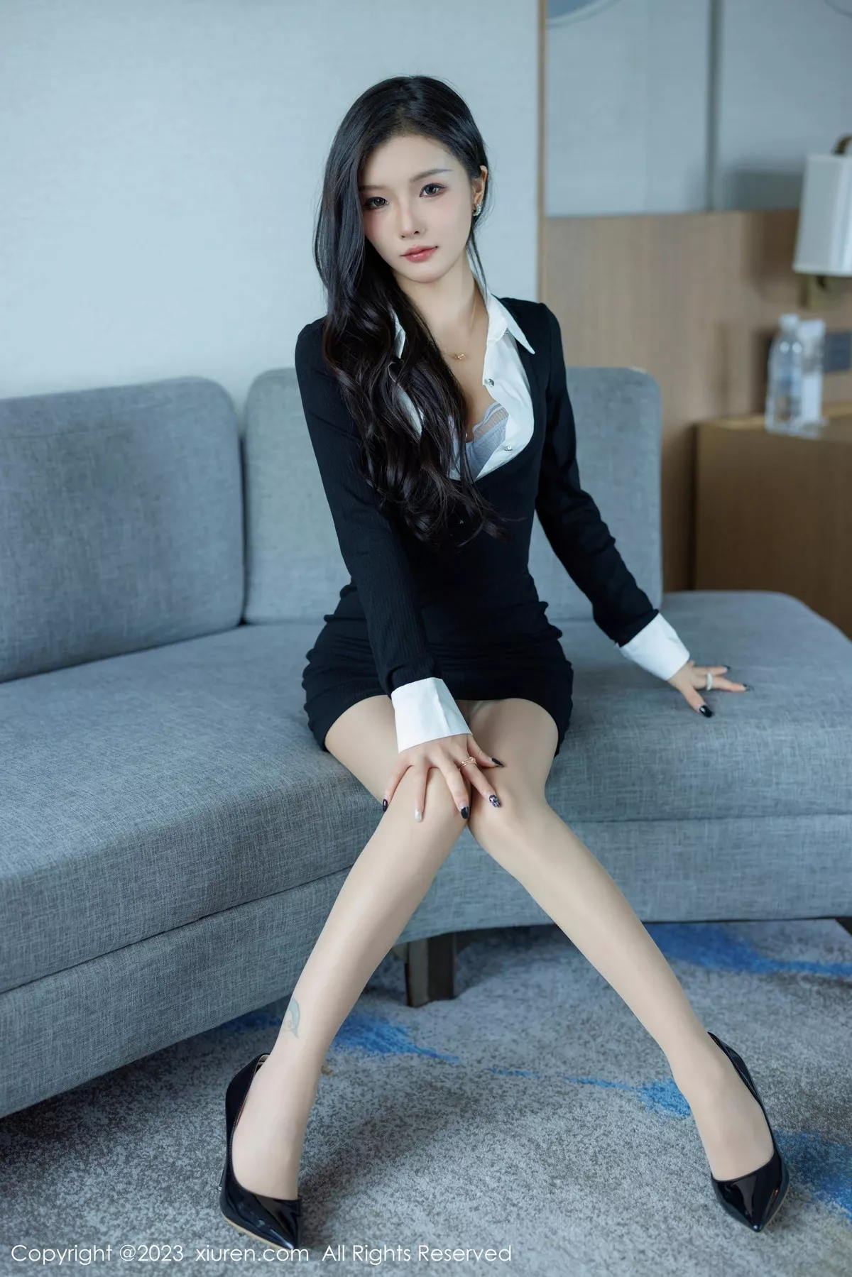 秀人集.com_[XiuRen秀人网]No.7471_模特七七kiko黑色连衣短裙露淡蓝色内衣配超薄肉丝惹火诱惑写真63P
