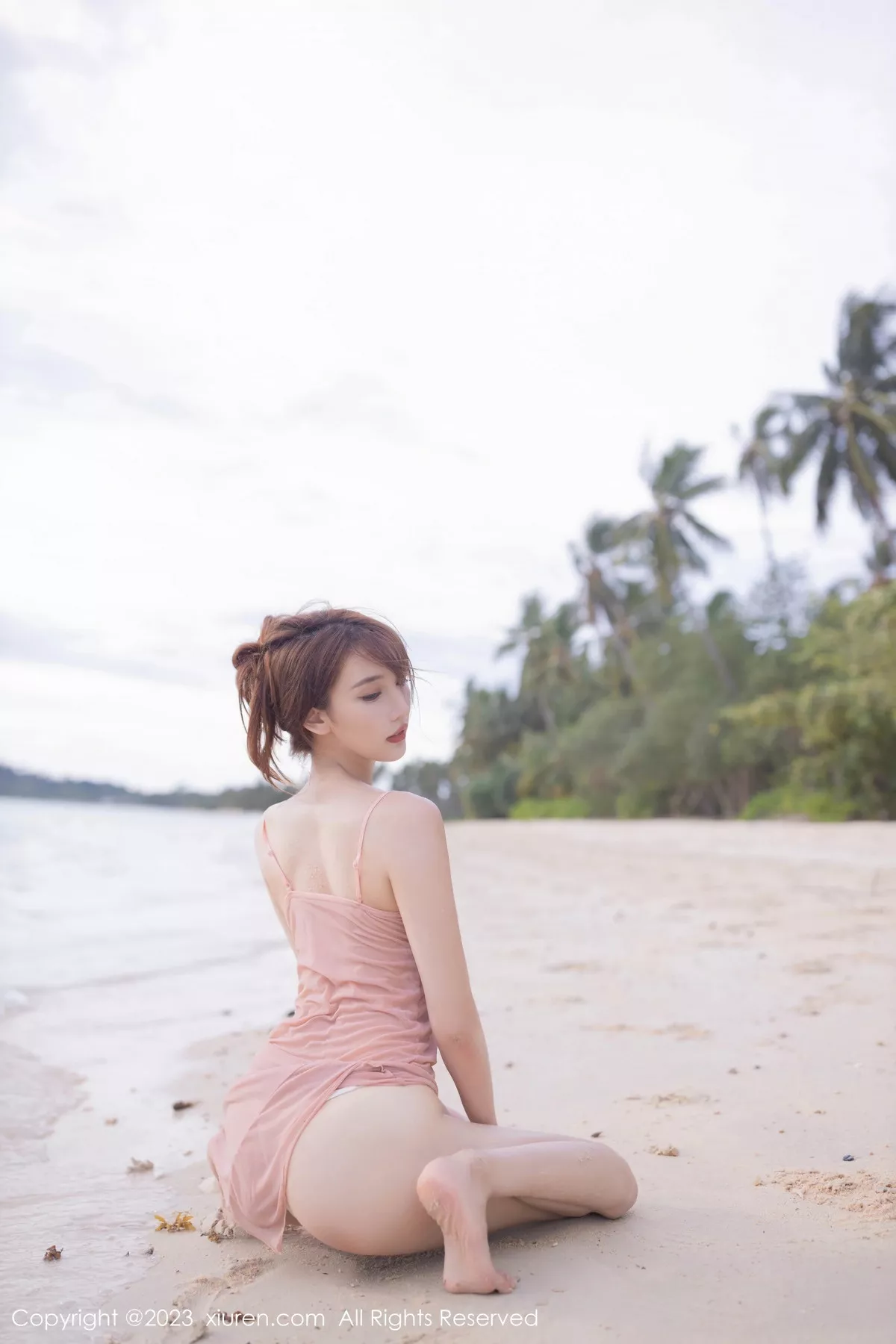 秀人集.com_[XiuRen秀人网]No.7501_模特陆萱萱性感粉色蕾丝内衣配超薄无内肉丝秀惹火身材诱惑写真77P