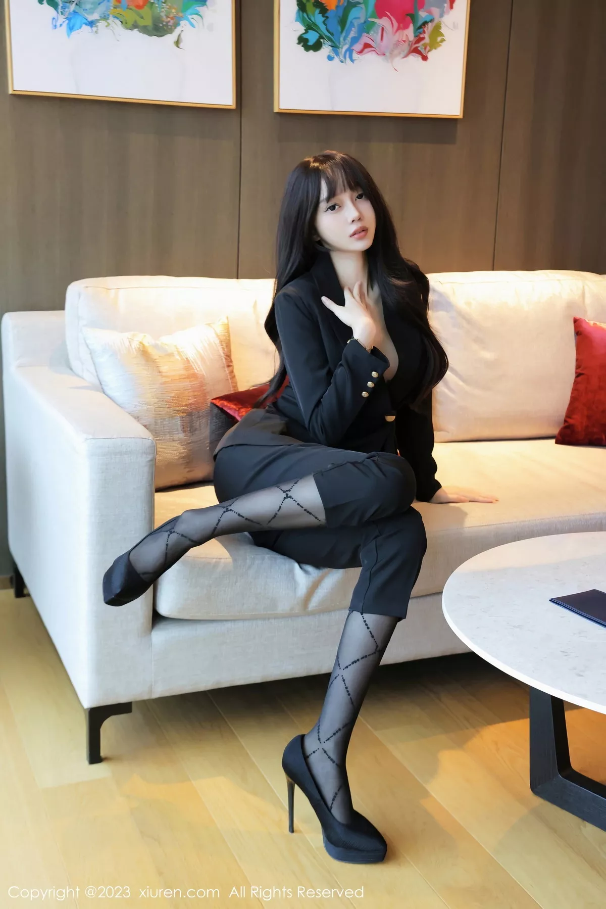 秀人集.com_[XiuRen秀人网]No.7502_模特玥儿玥er性感薄纱暖灰内衣配黑丝裤袜秀曼妙身姿诱惑写真78P