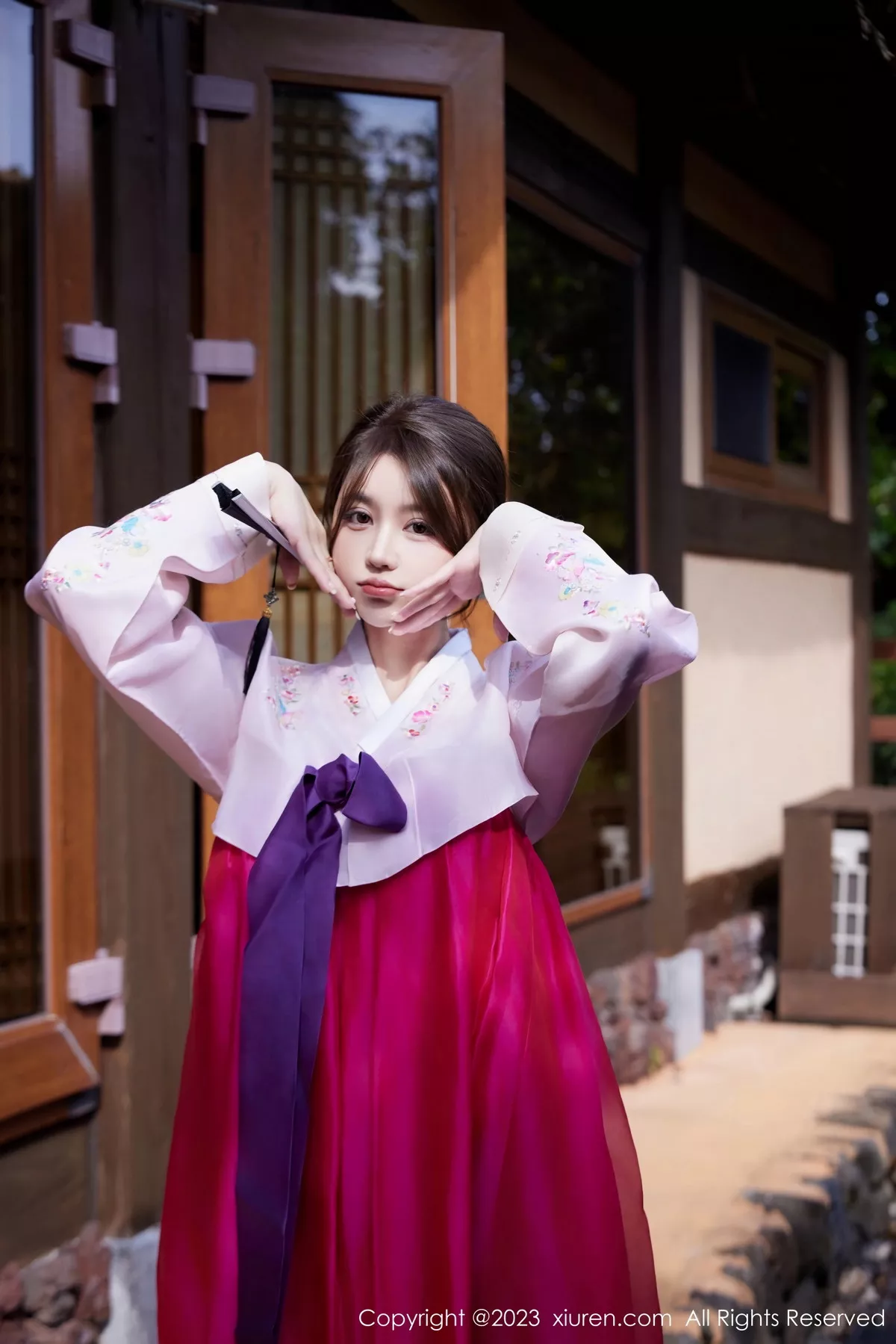 秀人集.com_[XiuRen秀人网]No.7522_模特tina_甜仔性感红色大长今服饰半脱秀凹凸身材惹火诱惑写真58P