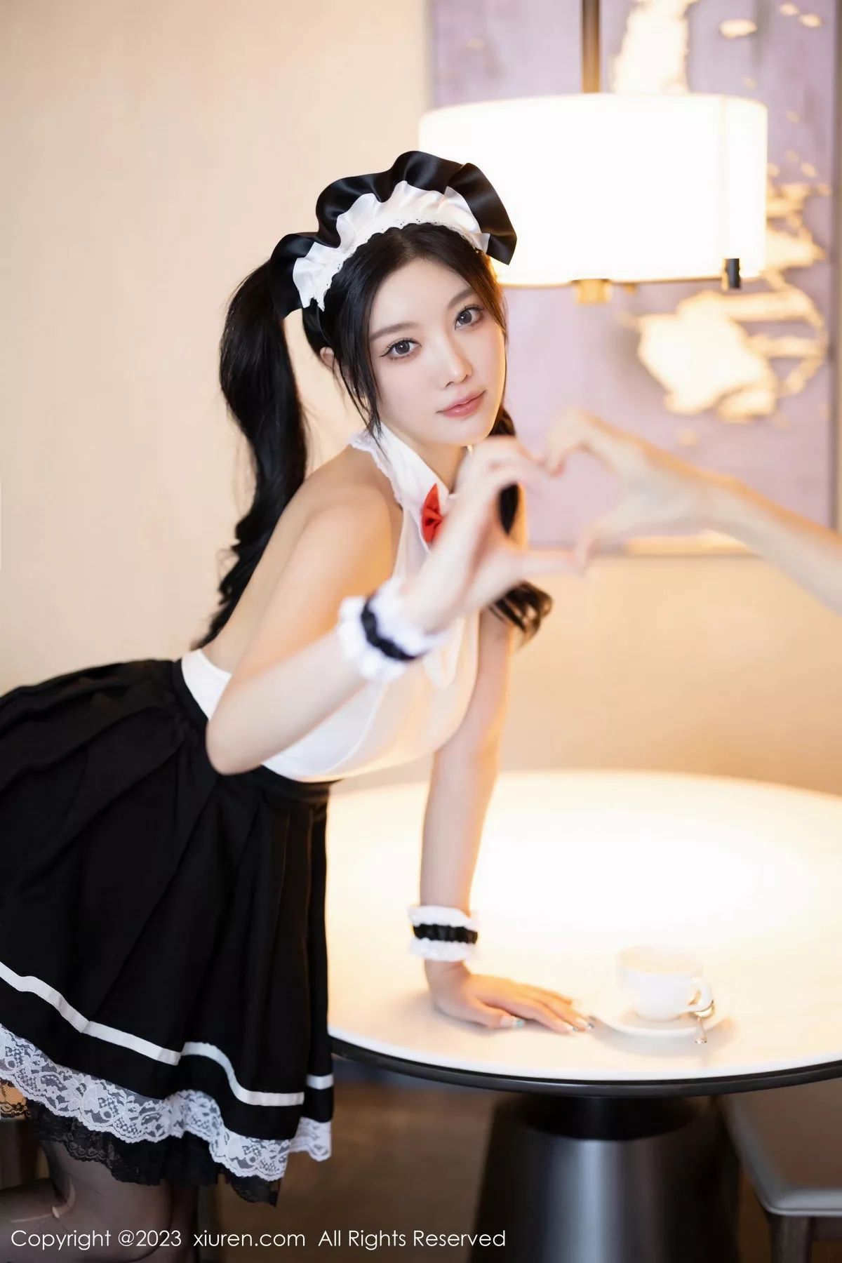 秀人集.com_[XiuRen秀人网]No.7590_女神杨晨晨Yome性感白色蕾丝内衣配白丝袜秀丰满身材诱惑写真92P