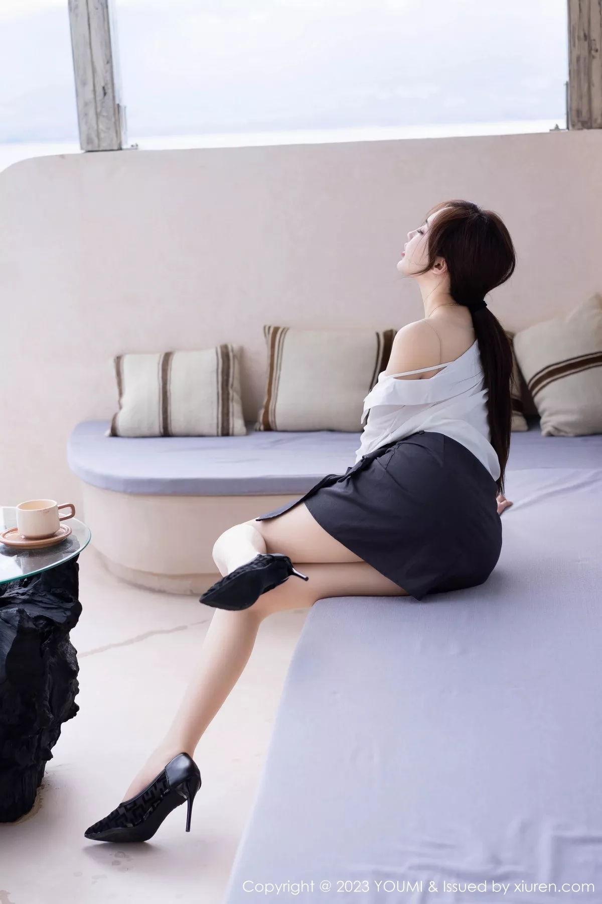 秀人集.com_[YouMi尤蜜荟]Vol.998_女神Carol周妍希性感白T配黑短裙露超薄无内肉丝惹火诱惑写真73P
