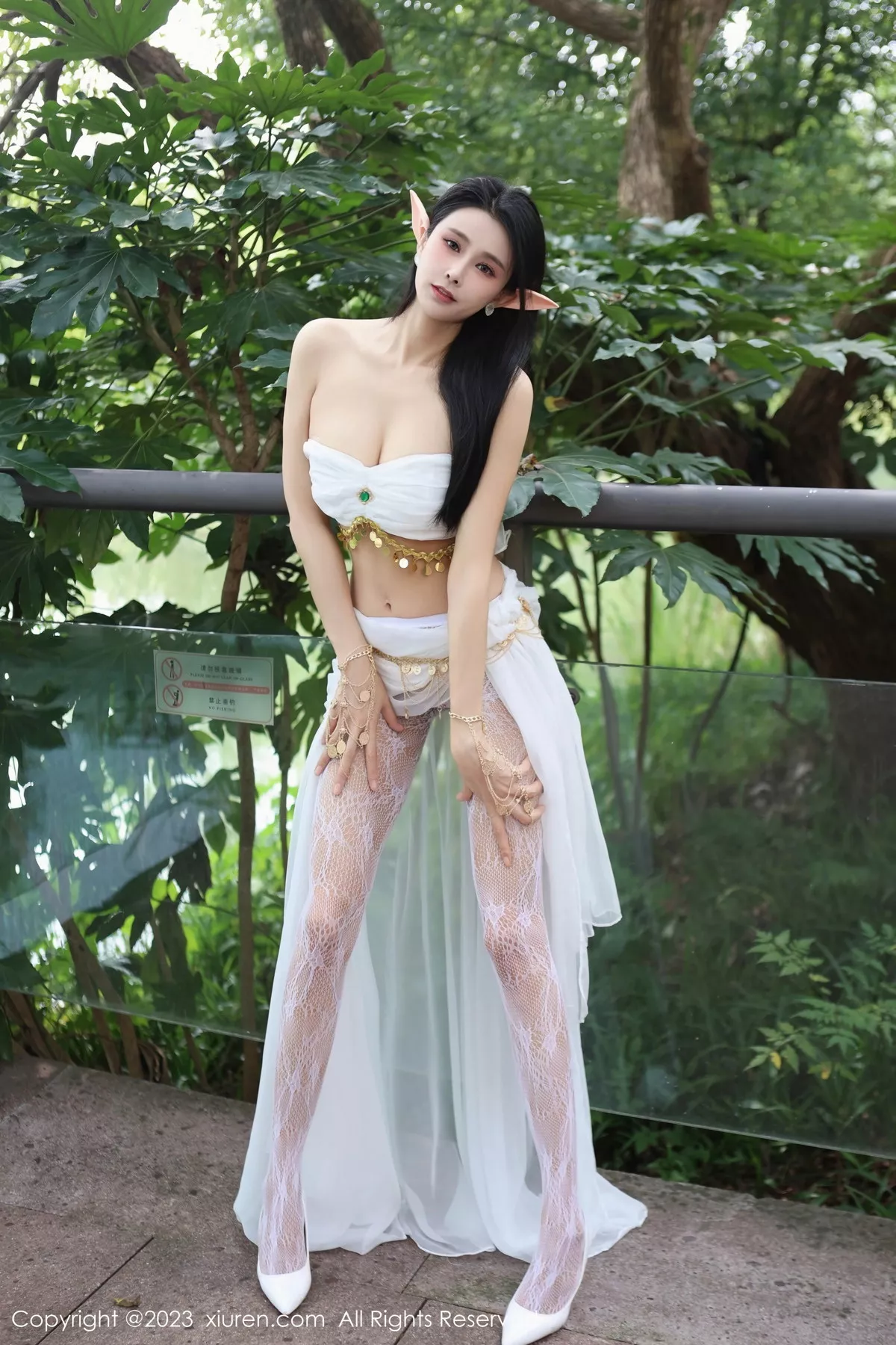 秀人集.com_[XiuRen秀人网]No.7598_模特草莓mm户外精灵装扮性感白丝网纱袜秀曼妙身姿诱惑写真70P