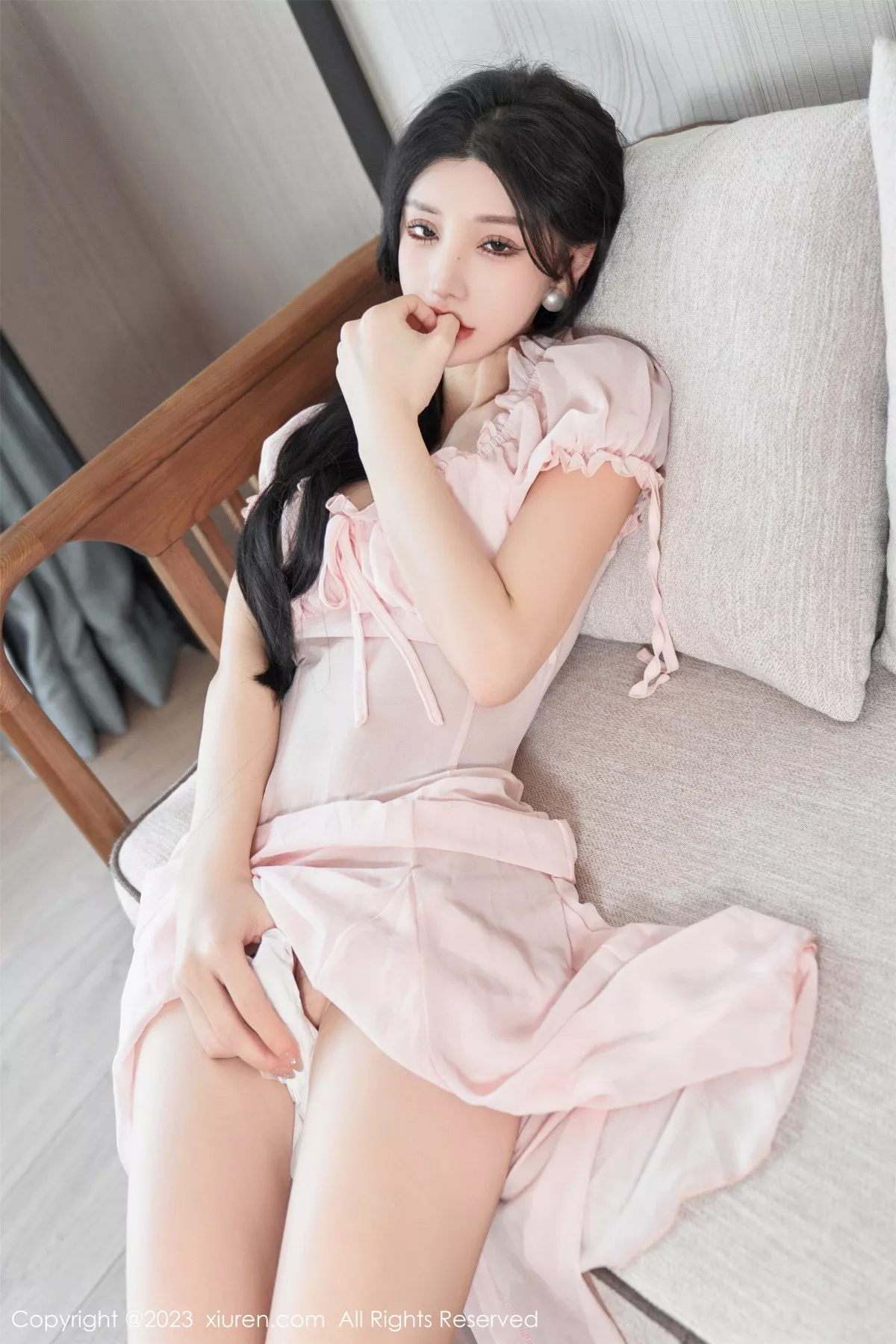 秀人集.com_[XiuRen秀人网]No.7615_女神周于希Sally私房性感粉色薄纱长裙透视秀惹火身材诱惑写真120P