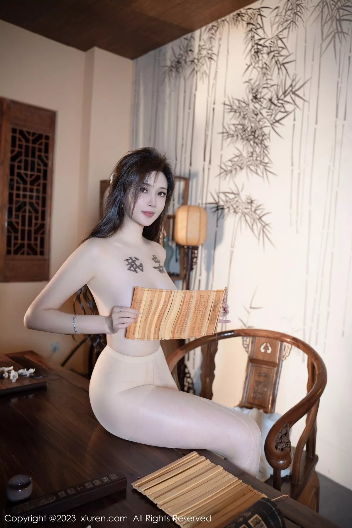 秀人集.com_[XiuRen秀人网]No.7625_女神Carol周妍希性感白色汉服配超薄肉丝秀丰满身材诱惑写真104P