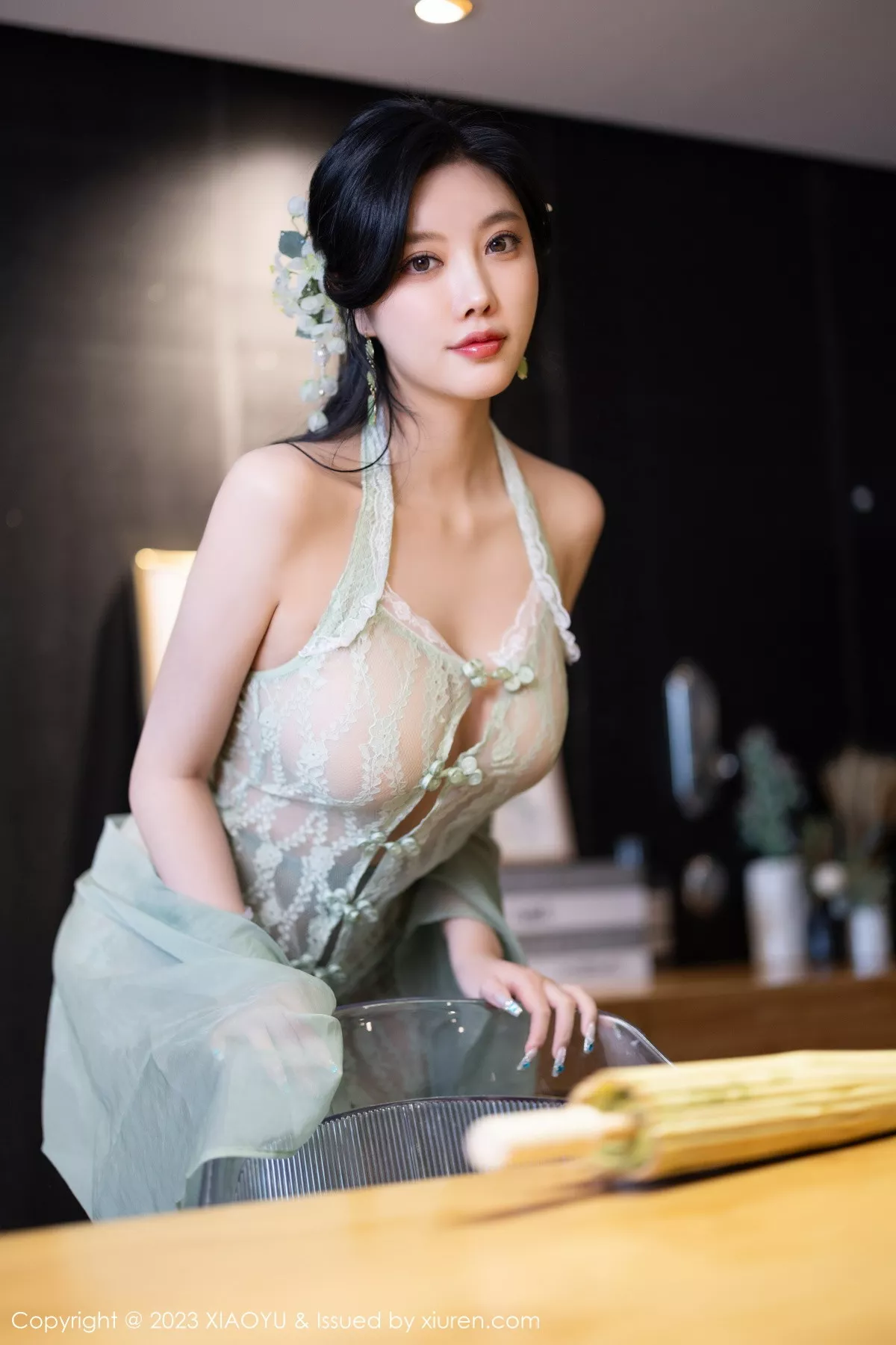 秀人集.com_[XiaoYu画语界]Vol.1143_女神杨晨晨性感淡绿薄纱短裙露绿灰色蕾丝情趣服完美诱惑写真93P