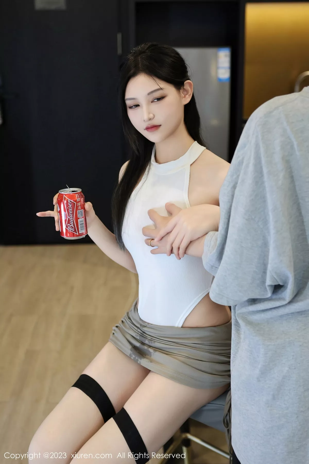 秀人集.com_[XiuRen秀人网]No.7663_新人模特大橘BBKira性感白色高叉连体衣配白丝袜完美诱惑写真78P