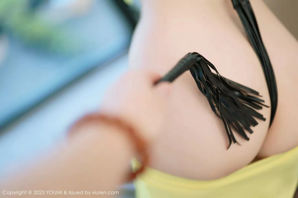 秀人集.com_[YouMi尤蜜荟]Vol.1004_女神王雨纯性感情趣服饰配黑丝袜露火辣身材秀豪乳遮点诱惑写真88P