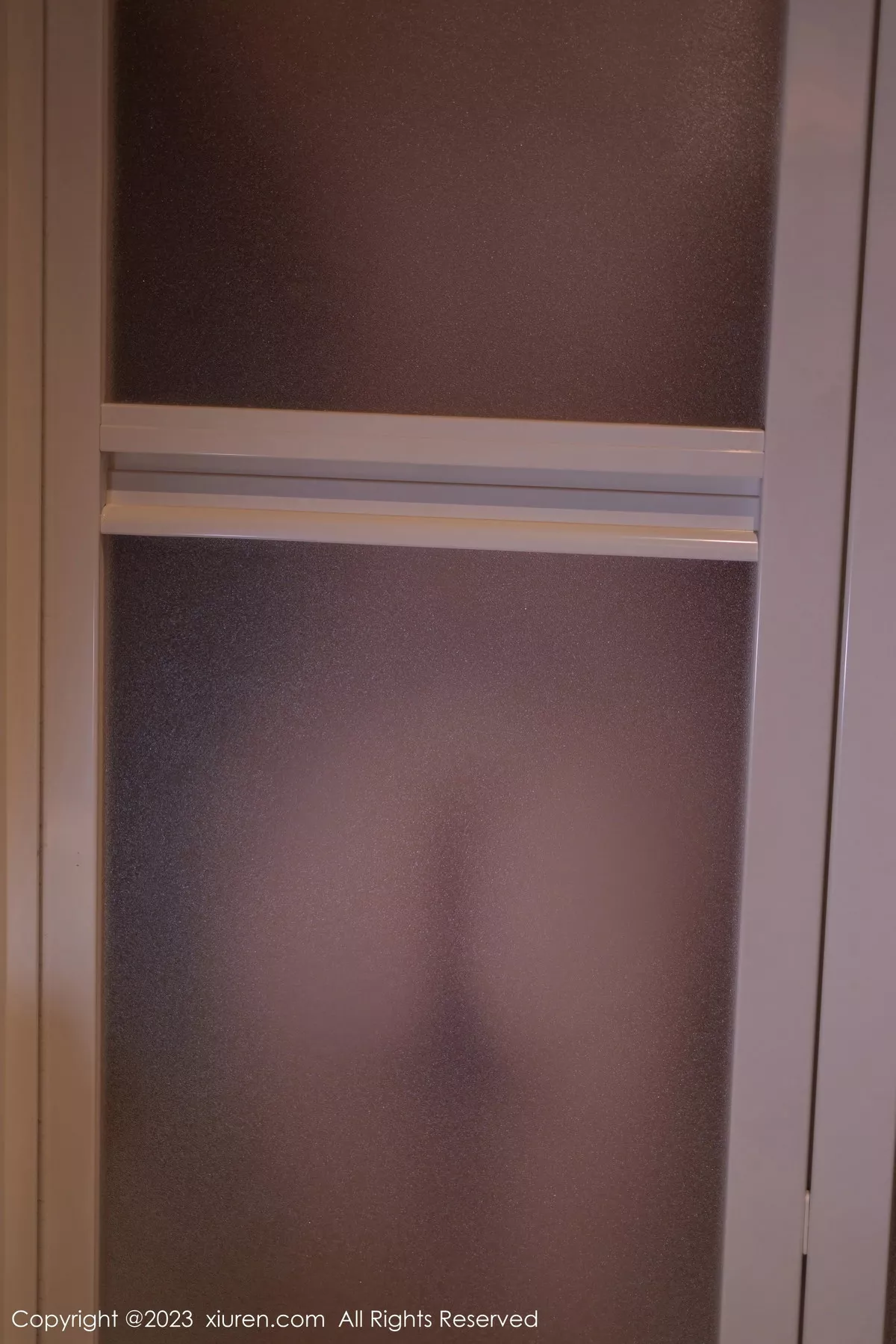 秀人集.com_[XiuRen秀人网]No.7681_模特鱼子酱Fish情节拍摄性感蓝灰上衣配长裙秀曼妙身姿诱惑写真81P