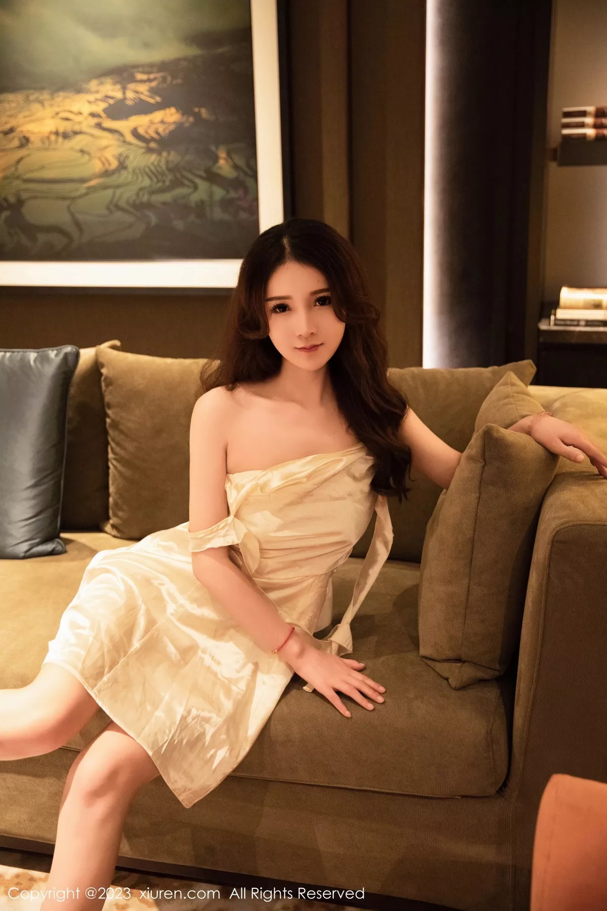 秀人集.com_[XiuRen秀人网]No.7558_模特林煊煊脱性感白色连衣短裙露白色内衣秀完美身材诱惑写真70P