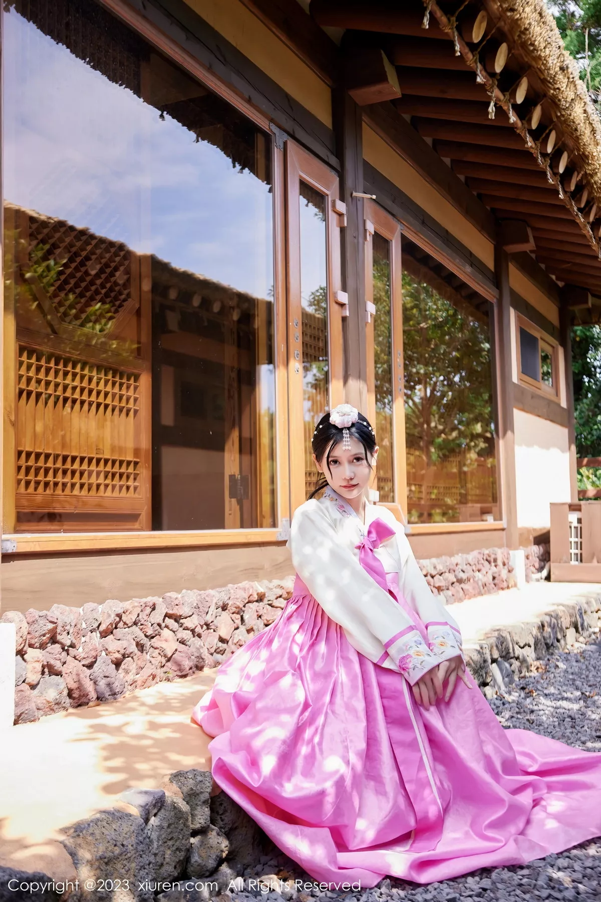 秀人集.com_[XiuRen秀人网]No.7564_模特尹甜甜性感艳红大长今服饰露轻透连体衣秀完美身材诱惑写真69P