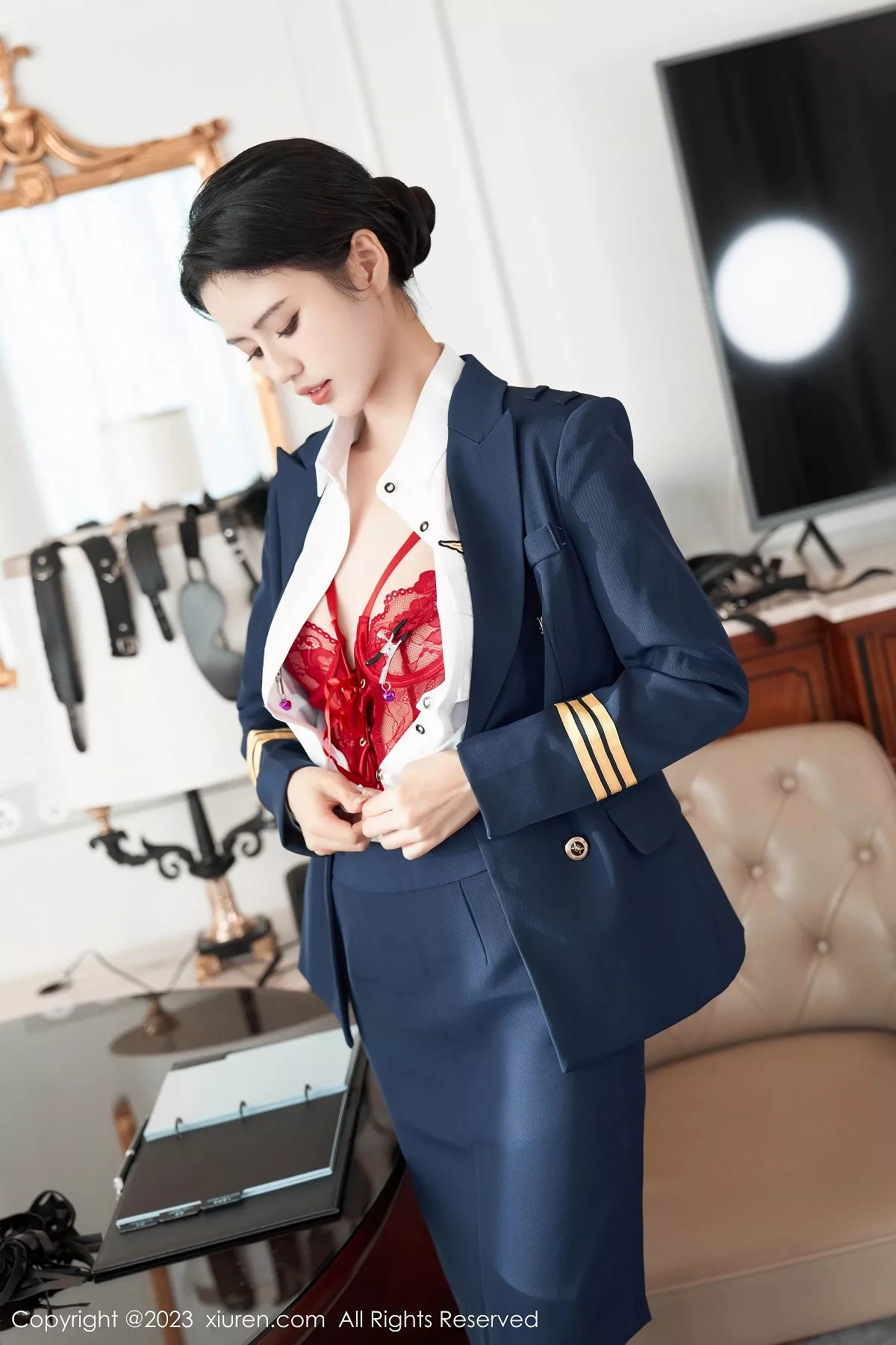 秀人集.com_[XiuRen秀人网]No.7737_模特浅浅Danny秘书角色装扮脱Ol制服露红色蕾丝内衣诱惑写真76P