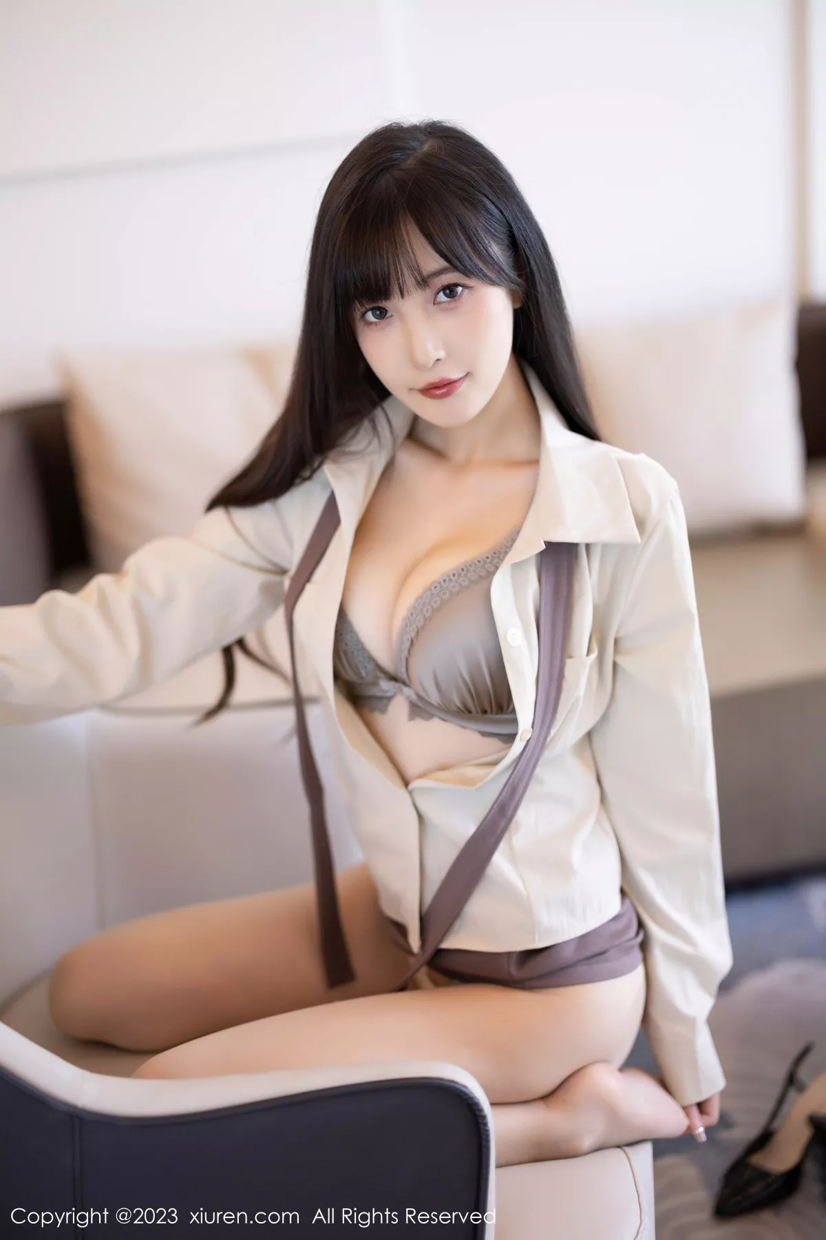 秀人集.com_[XiuRen秀人网]No.7745_模特林星阑性感杏色上衣配短裙露原色丝袜秀苗条身材诱惑写真83P