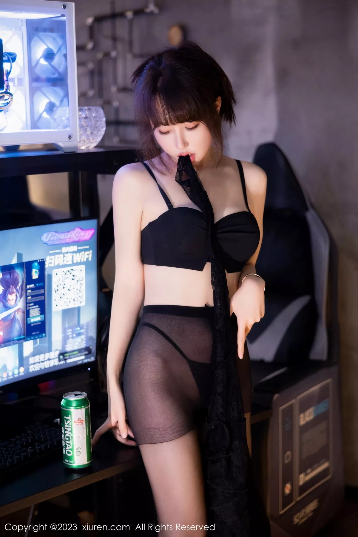 秀人集.com_[XiuRen秀人网]No.7751_新人模特韩系学妹黑色网纹上衣露轻透内衣配超薄黑丝魅惑写真101P