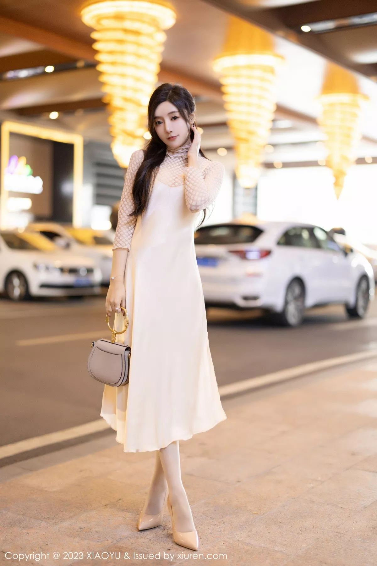 秀人集.com_[XiaoYu画语界]Vol.1157_女神王馨瑶淡黄色连衣短裙+性感网纱情趣服秀惹火身材诱惑写真85P