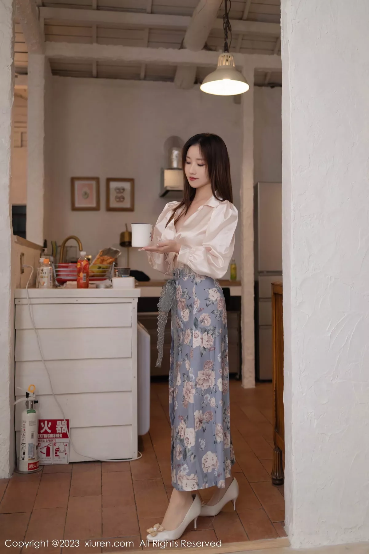 秀人集.com_[XiuRen秀人网]No.7770_模特Yada杏子半脱露性感轻透内衣配超薄肉丝秀曼妙身姿诱惑写真84P