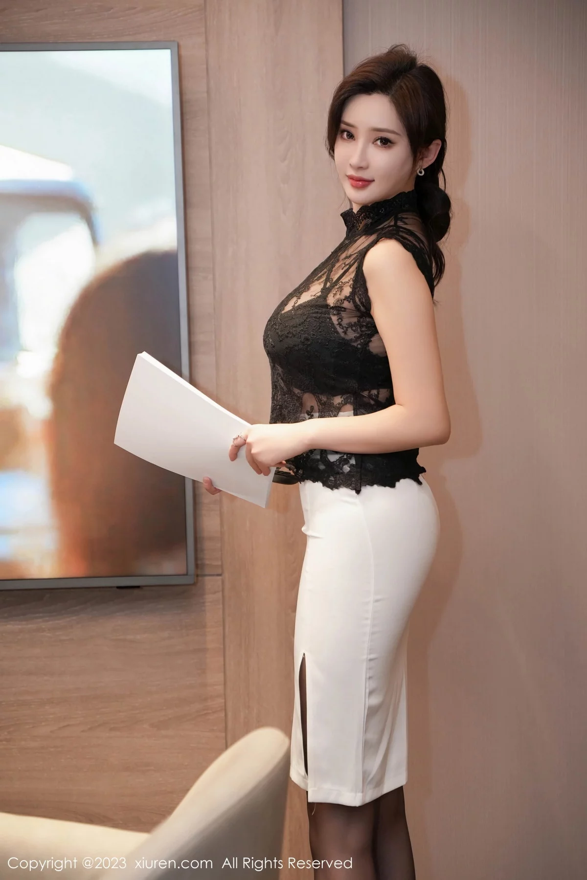 秀人集.com_[XiuRen秀人网]No.7792_女神Carol周妍希性感黑色蕾丝上衣配白短裙露黑色内衣诱惑写真81P