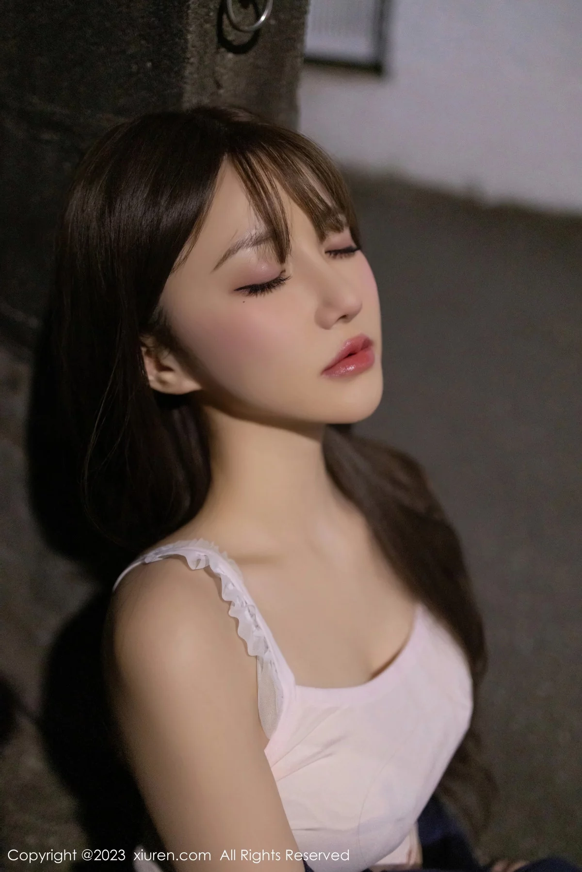 秀人集.com_[XiuRen秀人网]No.7817_模特鱼子酱Fish性感淡蓝色内衣配超短牛仔裤秀曼妙身姿诱惑写真84P