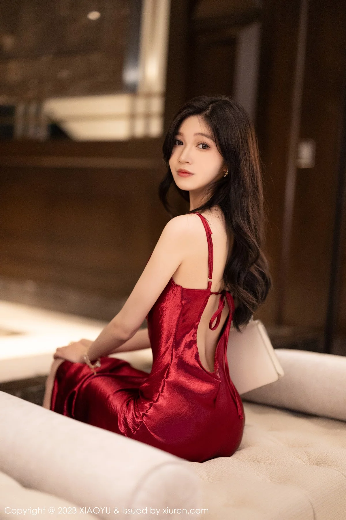 秀人集.com_[XiaoYu画语界]Vol.1166_模特程程程性感红色礼裙+黑色蕾丝情趣服饰秀曼妙身姿诱惑写真90P