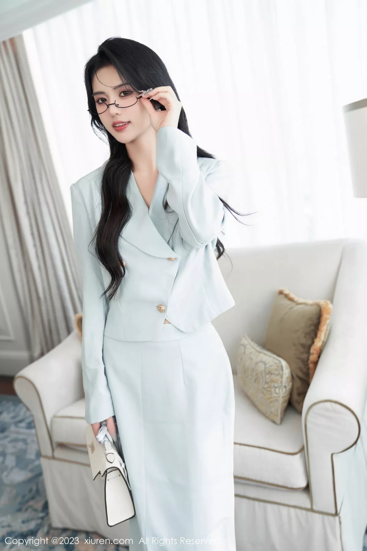 秀人集.com_[XiuRen秀人网]No.7708_模特浅浅Danny性感浅色服饰露紫色蕾丝内衣秀曼妙身姿诱惑写真74P