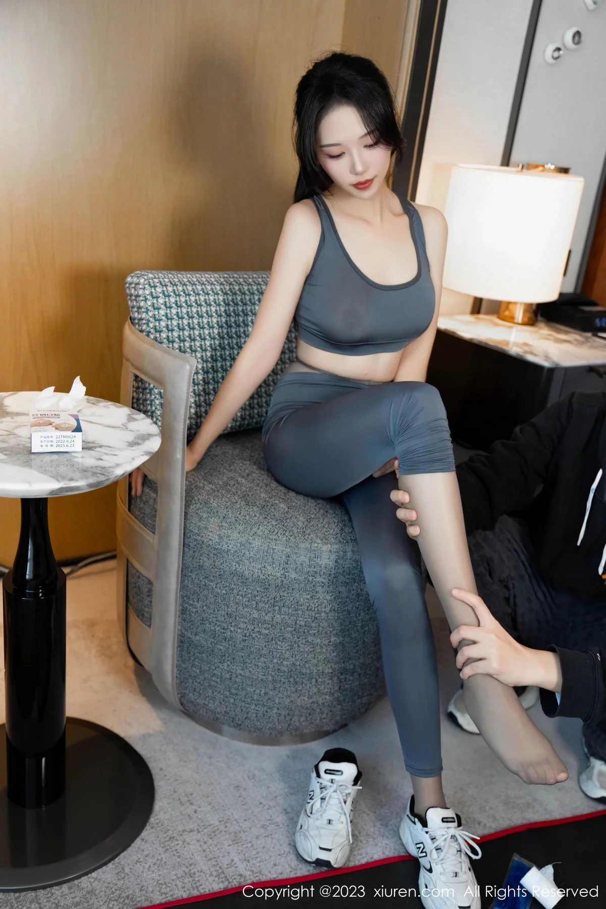 秀人集.com_[XiuRen秀人网]No.7882_模特利世性感灰色瑜伽服饰配超薄无内灰丝秀曼妙身姿诱惑写真80P