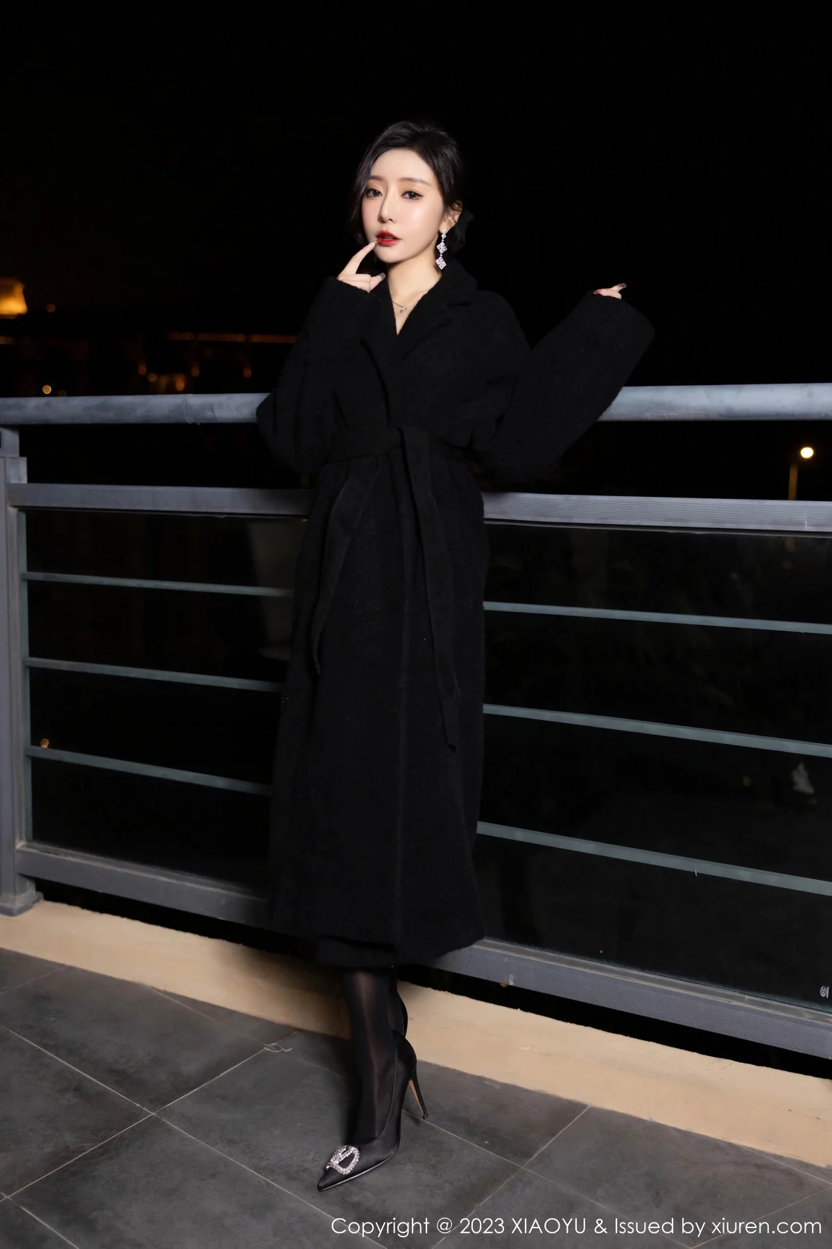 秀人集.com_[XiaoYu画语界]Vol.1174_女神王馨瑶yanni红色吊带连衣长裙+黑色蕾丝情趣服迷人诱惑写真84P