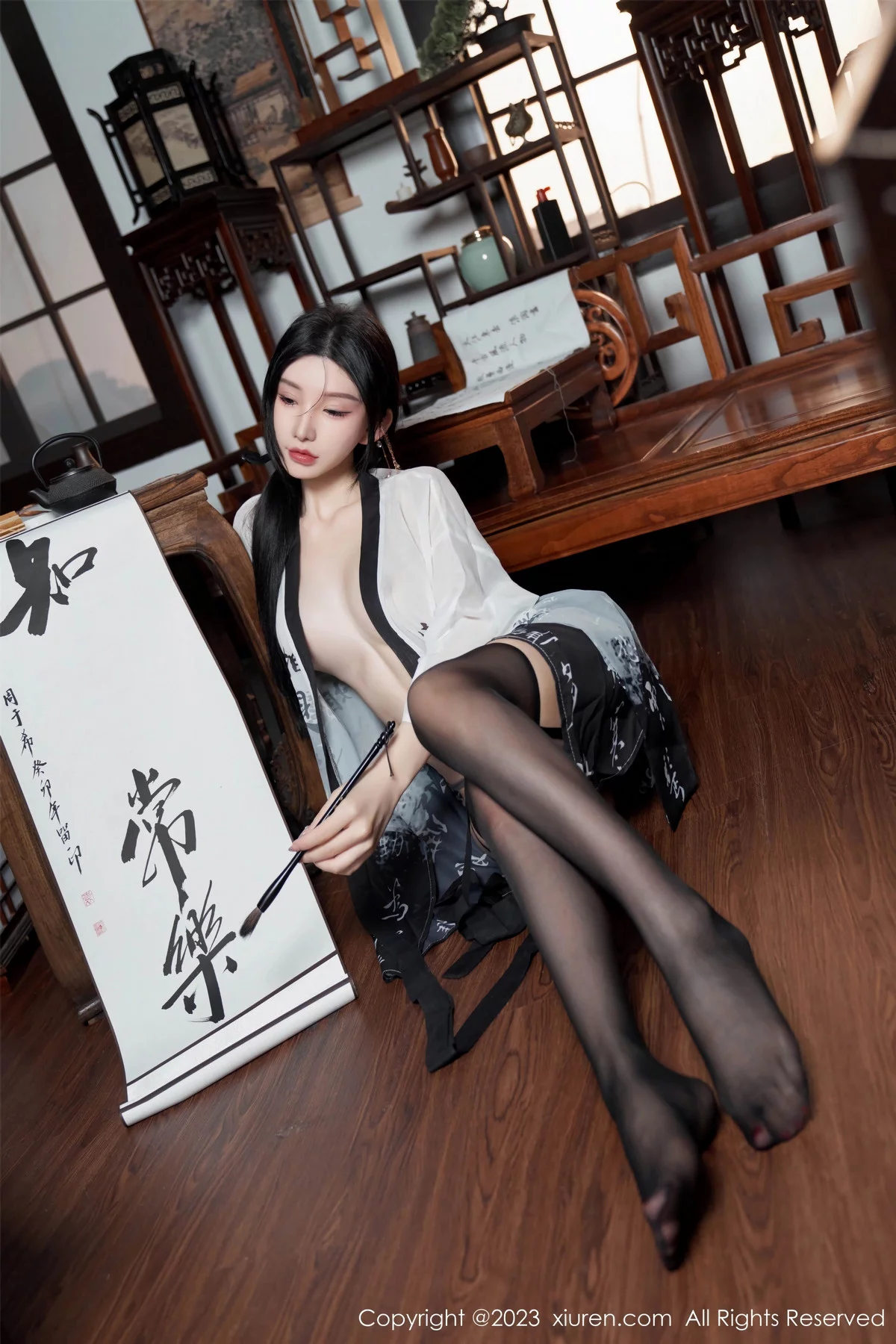 秀人集.com_[XiuRen秀人网]No.7891_女神周于希Sally性感黑白薄透长衫配黑丝袜秀完美身材诱惑写真90P