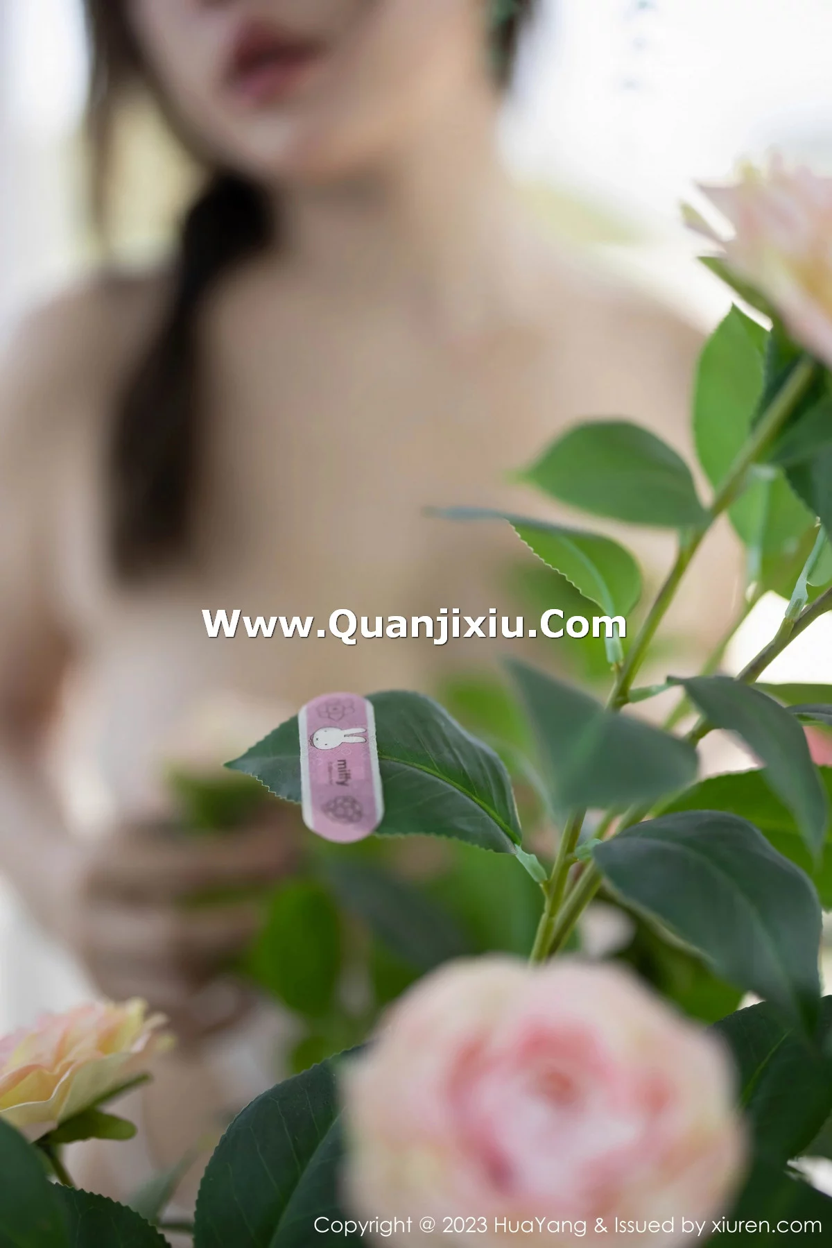 秀人集.com_[HuaYang花漾]Vol.561_女神王雨纯性感粉色情趣护士服配粉色丝袜秀惹火身材诱惑写真89P