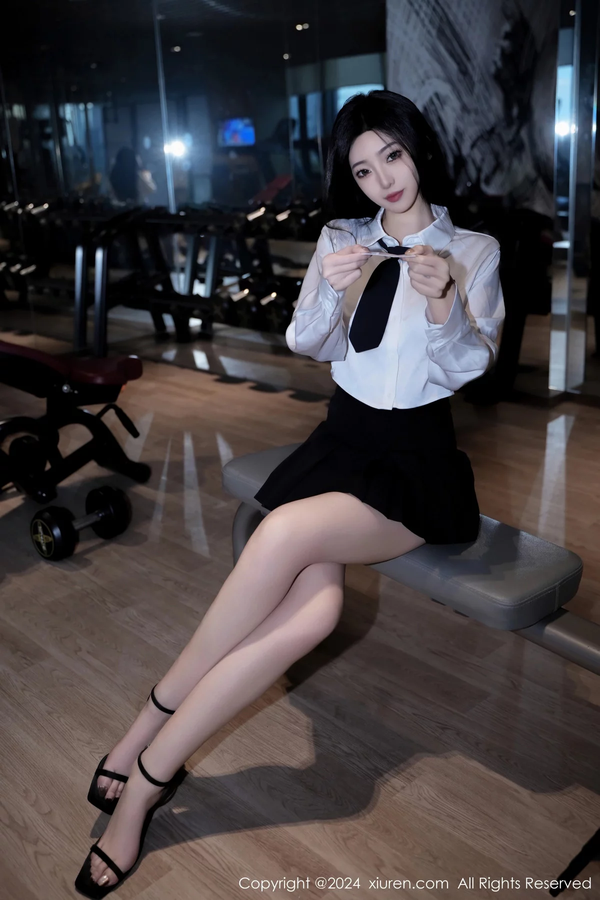 秀人集.com_[XiuRen秀人网]No.7894_模特安琪Yee性感白上衣配黑短裙露黑色内衣秀惹火身材诱惑写真77P