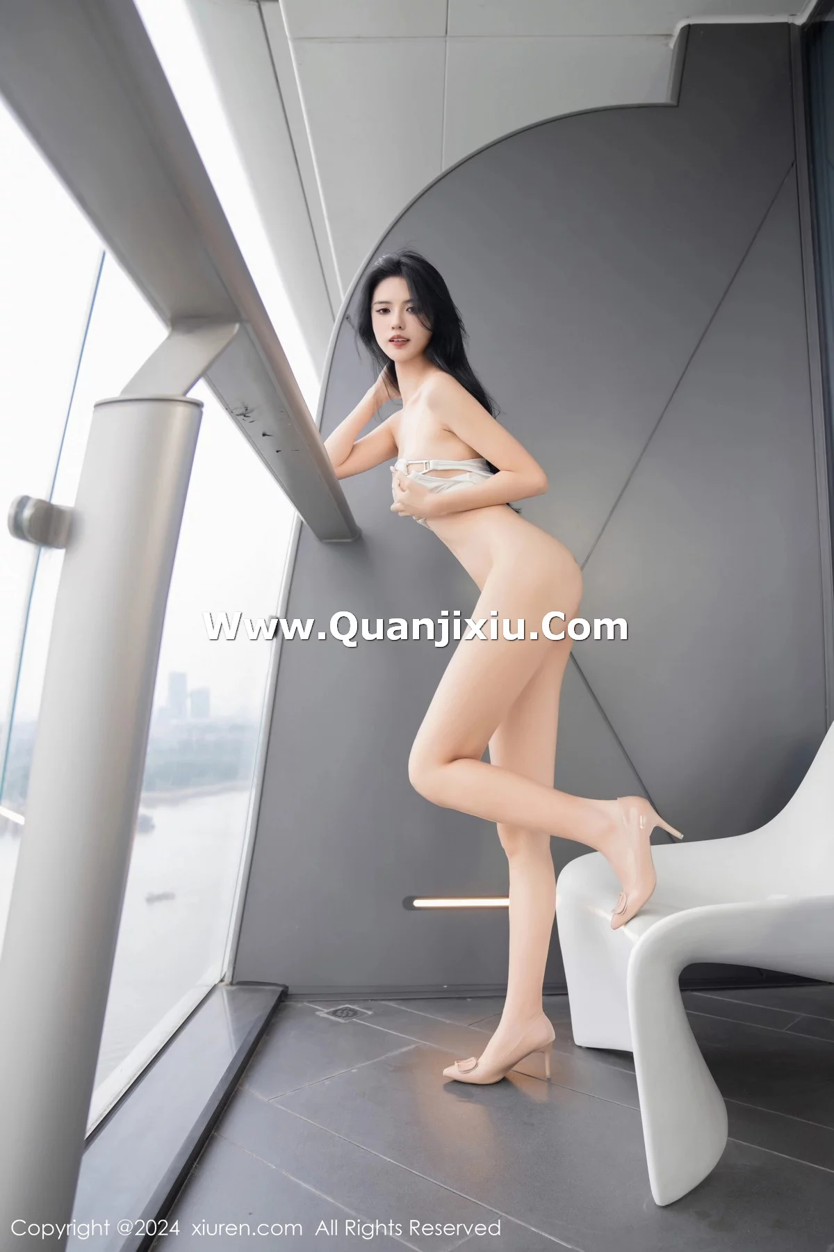 秀人集.com_[XiuRen秀人网]No.7937_模特浅浅Danny性感简约白色套装露白色内衣秀曼妙身姿诱惑写真82P