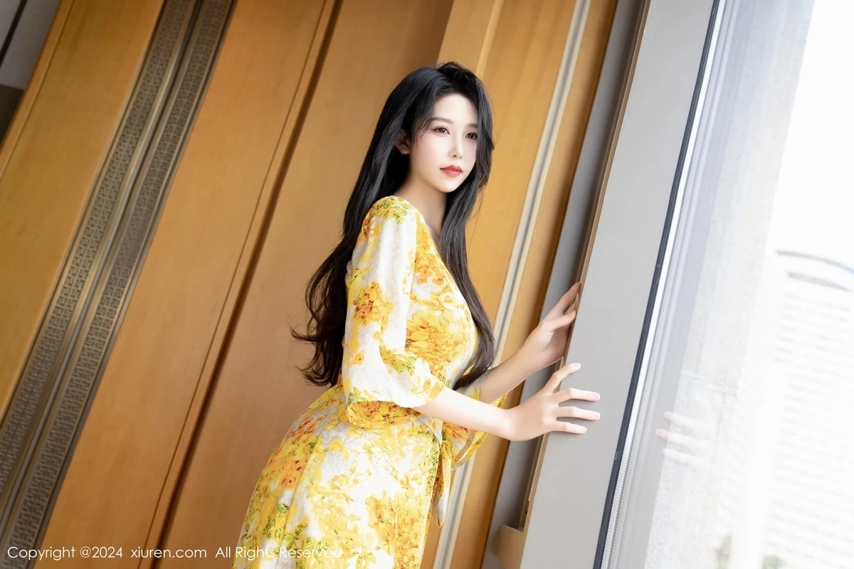 秀人集.com_[XiuRen秀人网]No.7981_模特利世情节拍摄性感黄色连衣裙露白色蕾丝内衣完美诱惑写真99P