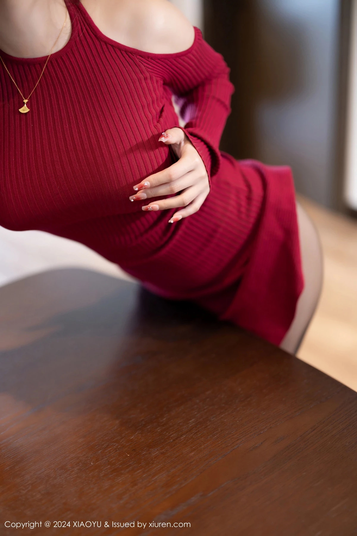 秀人集.com_[XiaoYu画语界]Vol.1198_模特小蛮妖Yummy红色吊带裙露性感红色蕾丝内衣惹火诱惑写真82P