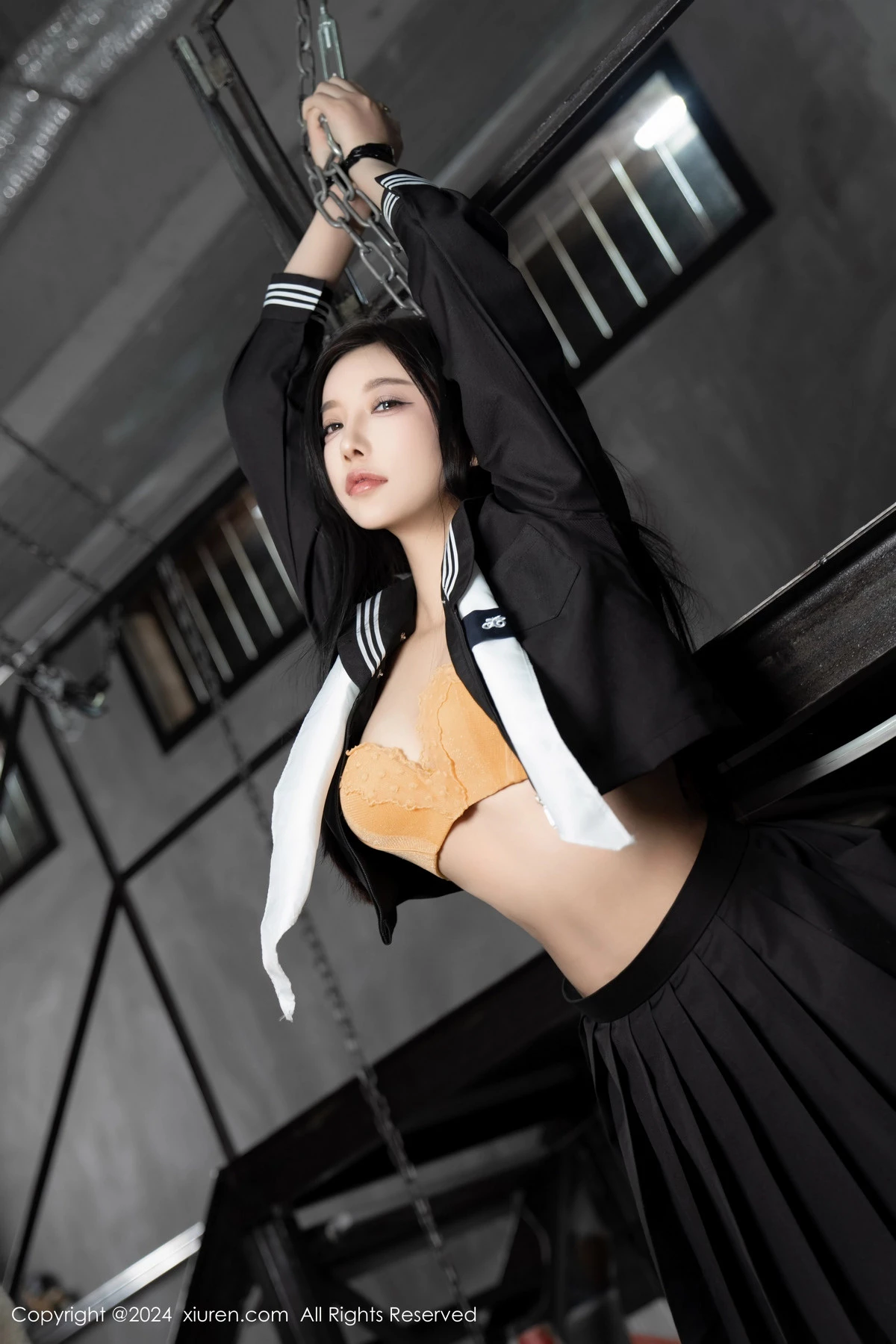 秀人集.com_[XiuRen秀人网]No.8080_女神杨晨晨Yome性感黑色制服露黄色内衣秀丰腴身材完美诱惑写真90P