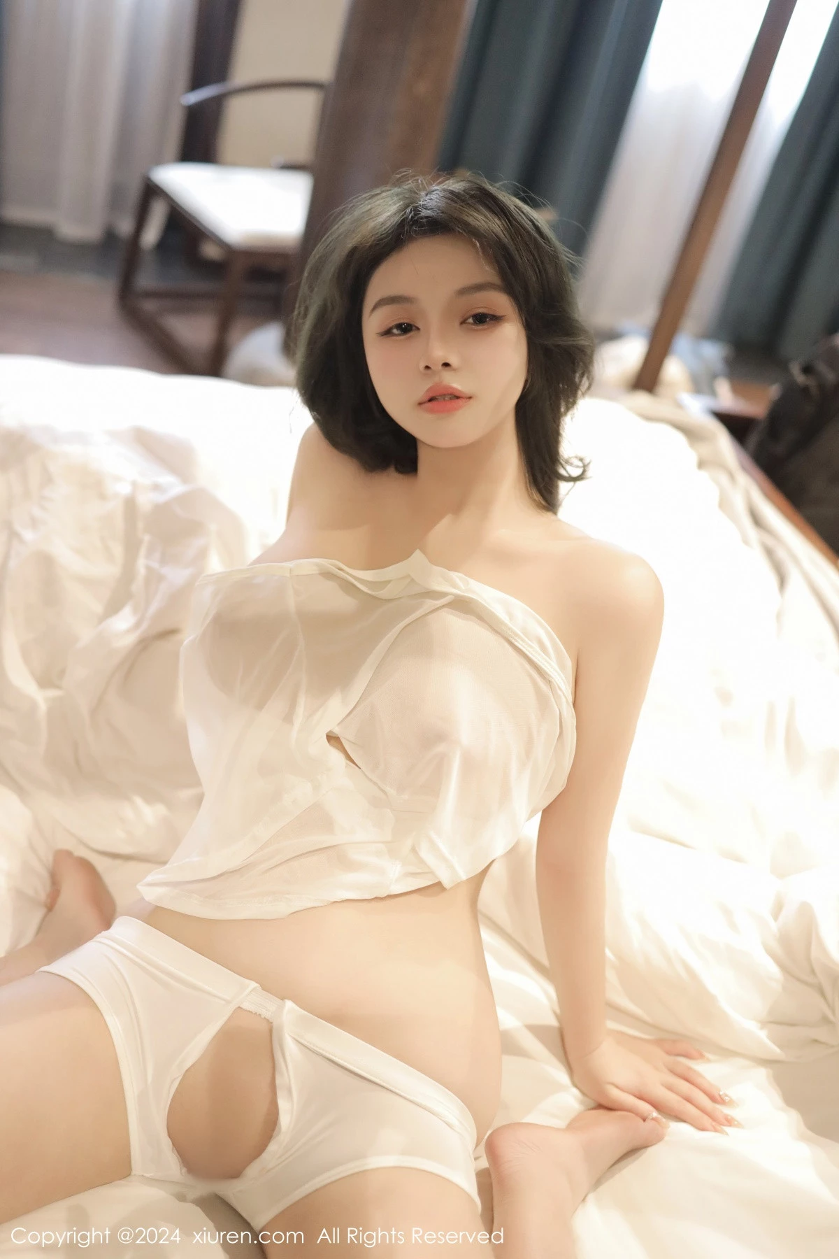 秀人集.com_[XiuRen秀人网]No.8002_新人模特沈思怡私房床上性感白色轻透睡衣秀完美身材诱惑写真80P