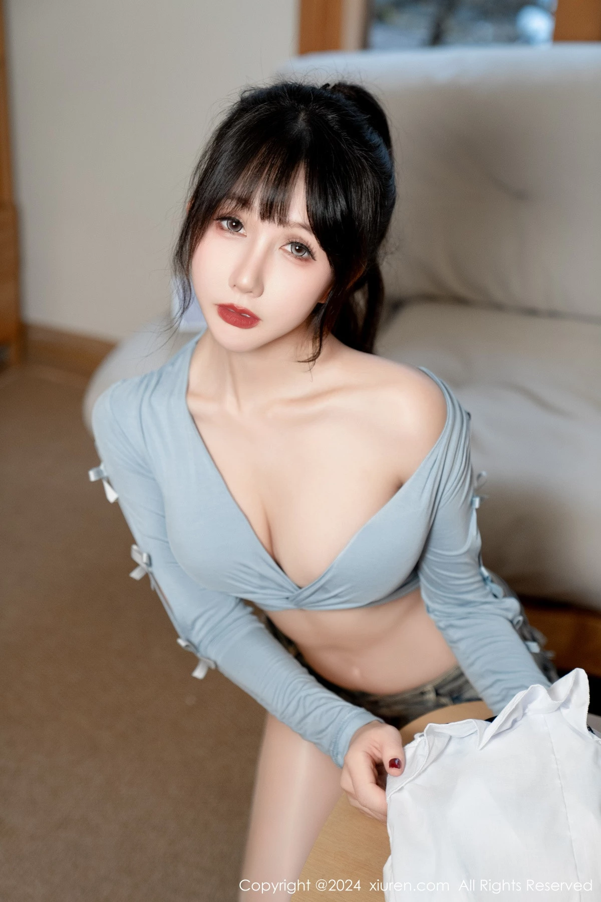 秀人集.com_[XiuRen秀人网]No.8004_模特波巧酱性感美艳小厨娘露超薄闪亮肉丝秀魔鬼身材诱惑写真75P