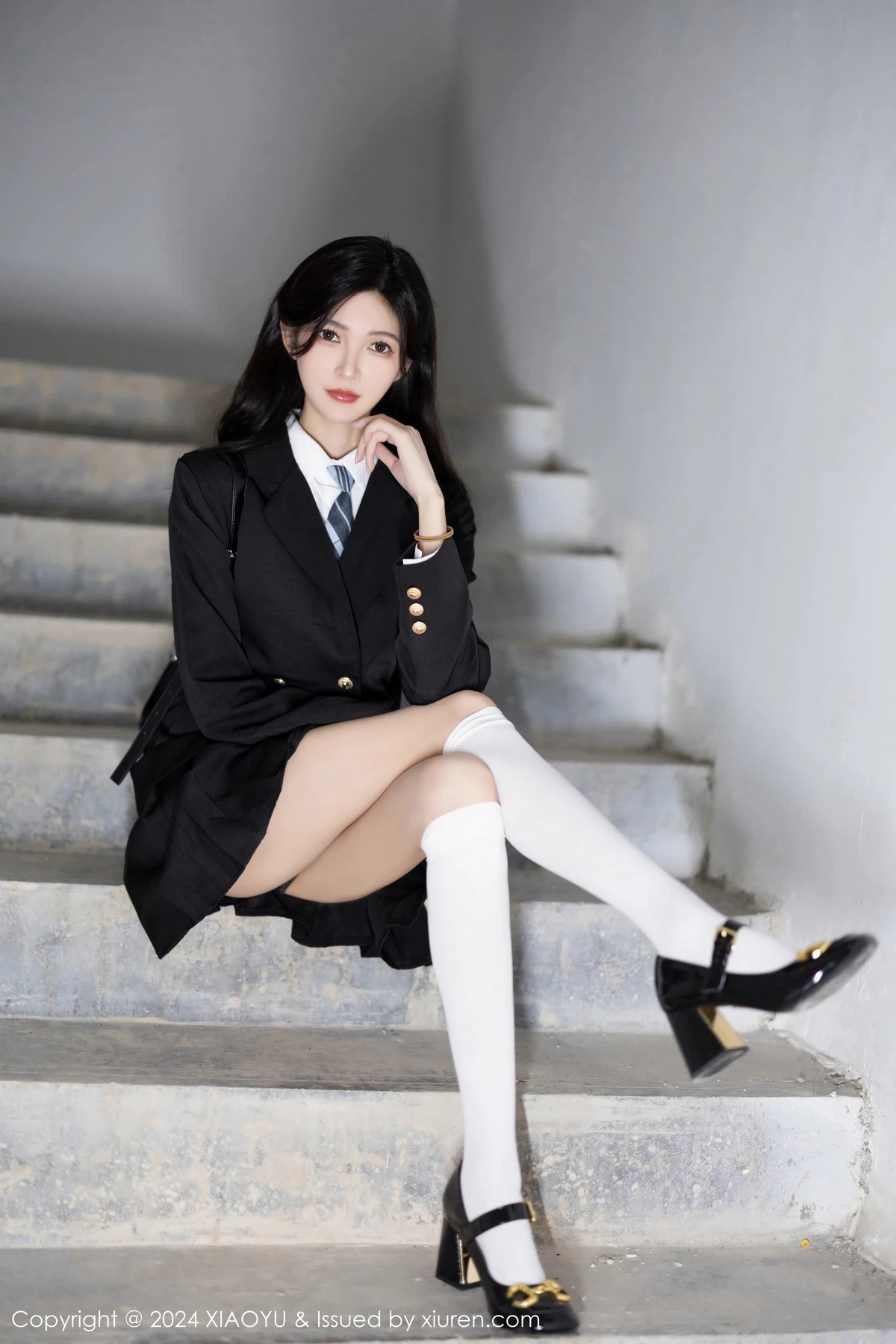 秀人集.com_[XiaoYu画语界]Vol.1204_模特程程程性感学妹制服露黑色内衣配白丝袜秀曼妙身姿诱惑写真83P