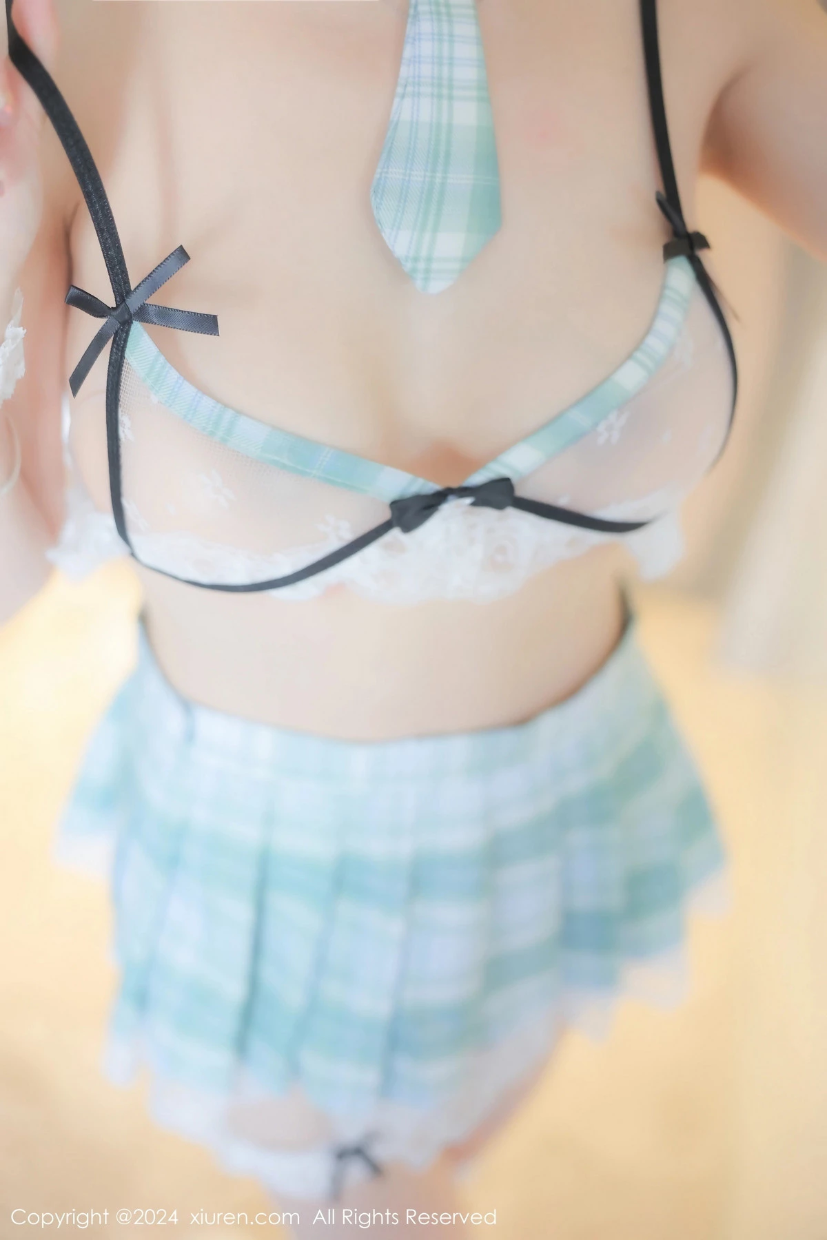 秀人集.com_[XiuRen秀人网]No.8108_模特林幼一性感情趣内衣配蓝白格子裙露白丝袜秀美腿诱惑写真75P