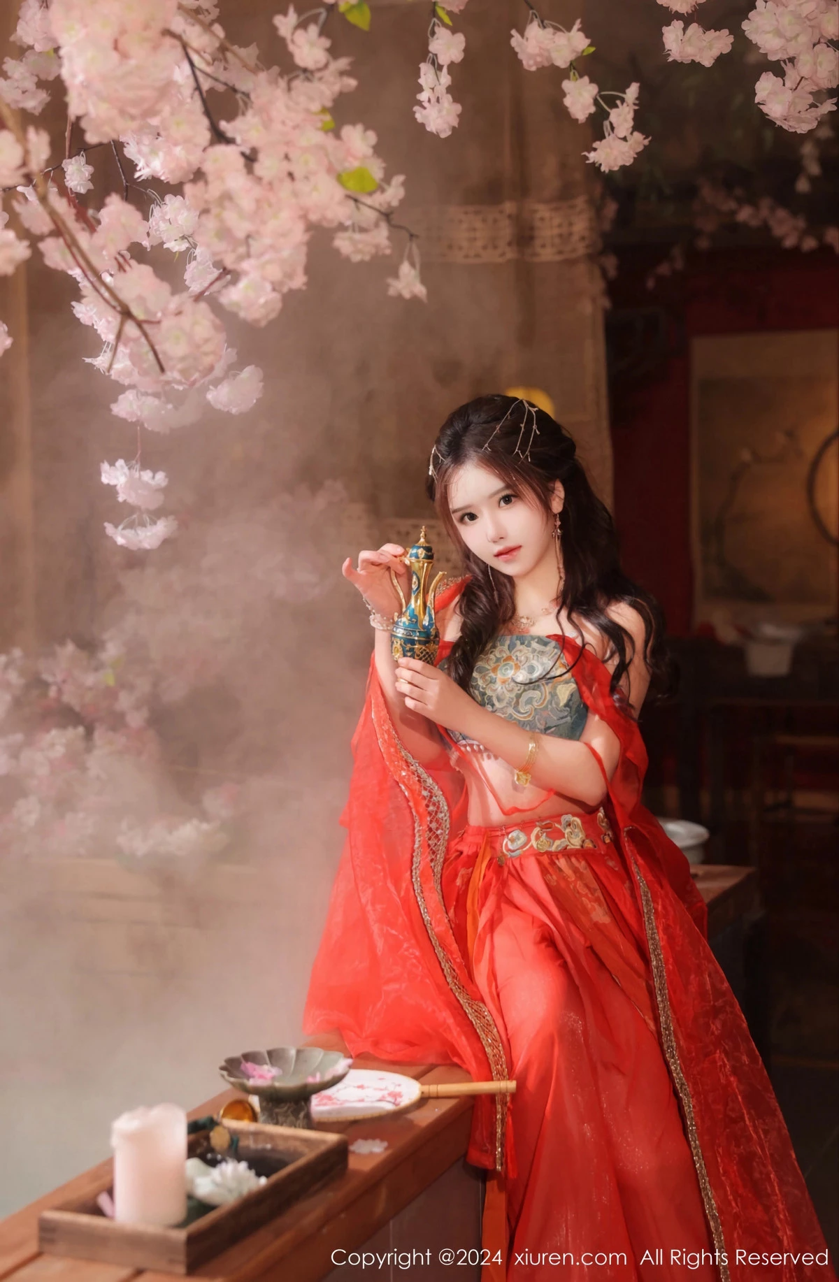 秀人集.com_[XiuRen秀人网]No.8146_模特小薯条nienie性感红色古装服饰配白丝袜秀完美身材诱惑写真82P