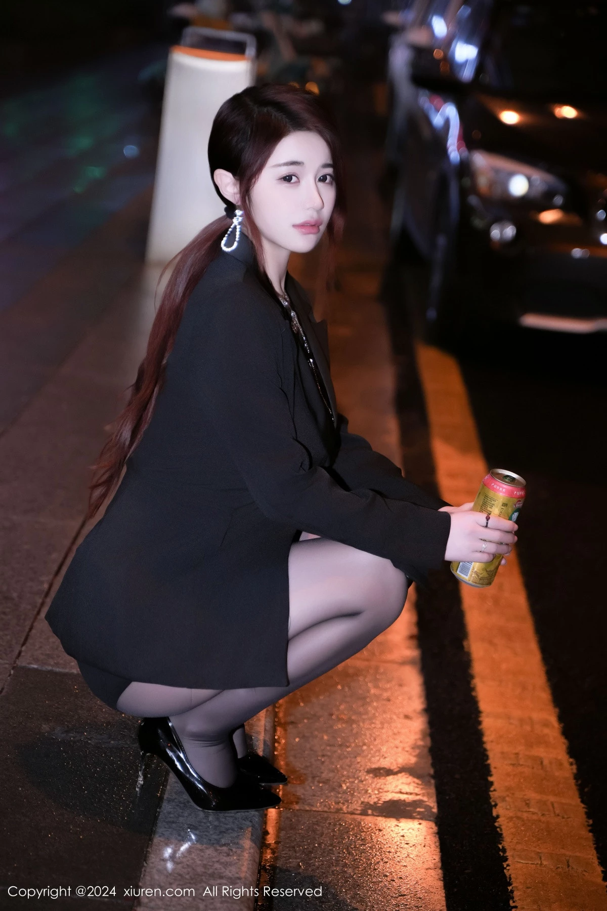 秀人集.com_[XiuRen秀人网]No.8199_模特美七Mia性感黑色内衣服饰配超薄黑丝秀丰腴身材惹火诱惑写真69P