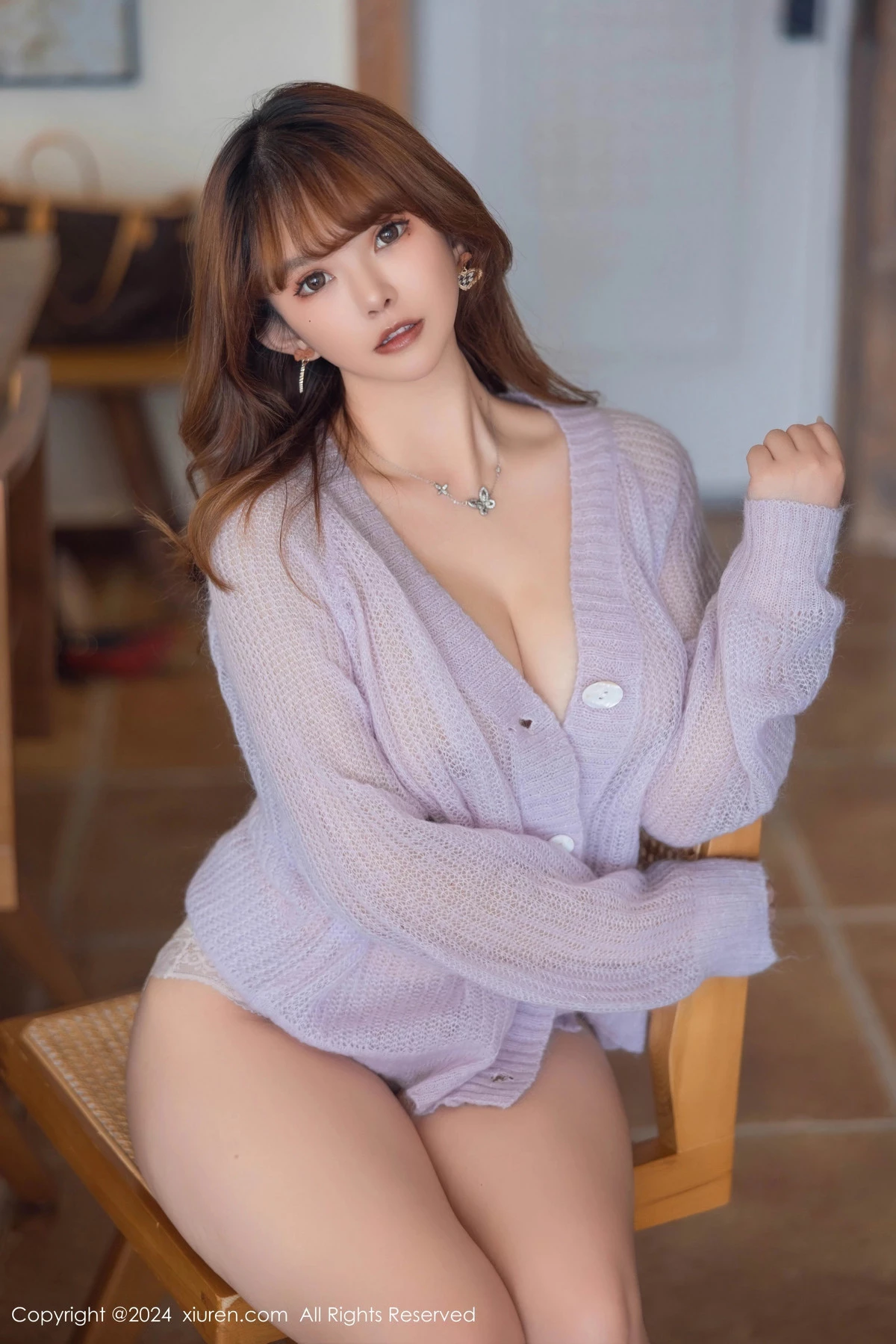 秀人集.com_[XiuRen秀人网]No.8228_模特张思允Nice性感灰色轻透上衣配无内肉丝秀惹火身材诱惑写真85P