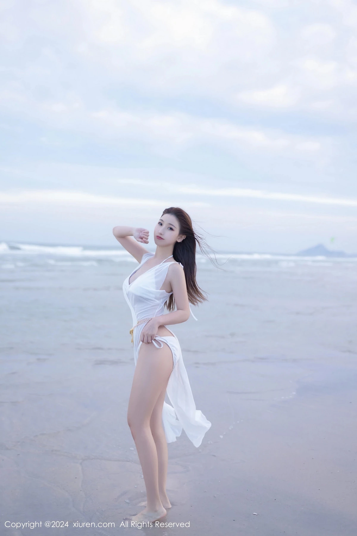 秀人集.com_[XiuRen秀人网]No.8123_模特杏子Yada户外性感白色比基尼服饰秀完美身材迷人诱惑写真81P