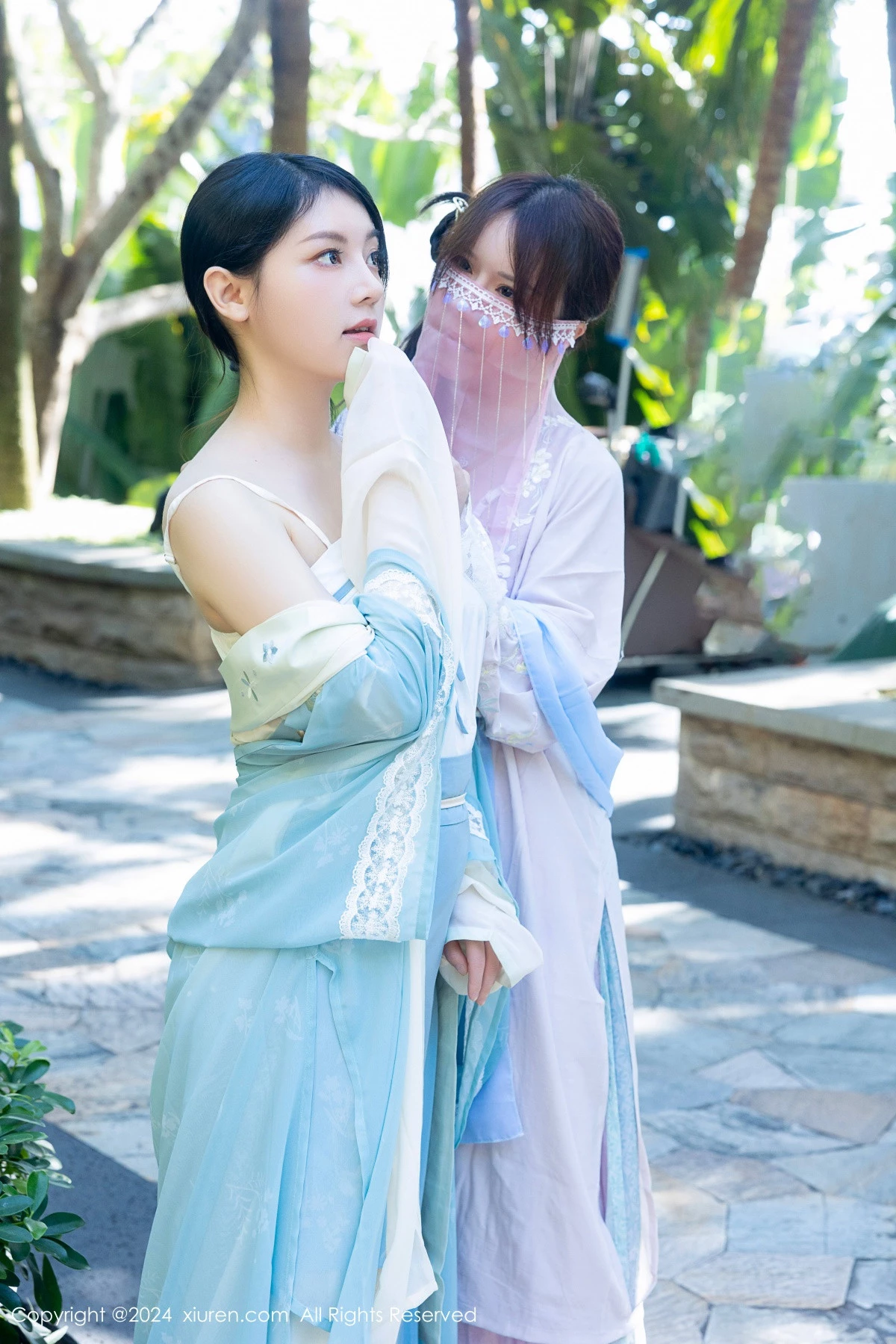 秀人集.com_[XiuRen秀人网]No.8137_模特合集女神豆瓣酱性感姐妹花私房情趣古典服饰完美诱惑写真84P