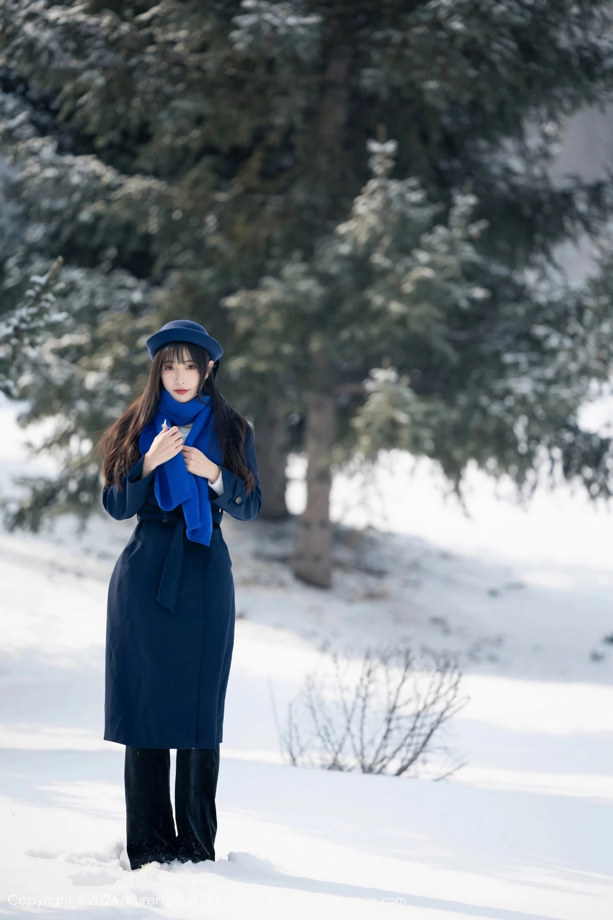 秀人集.com_[XiuRen秀人网]No.8325_模特林星阑雪地场景+性感黑色蕾丝情趣内衣配黑丝吊袜诱惑写真88P