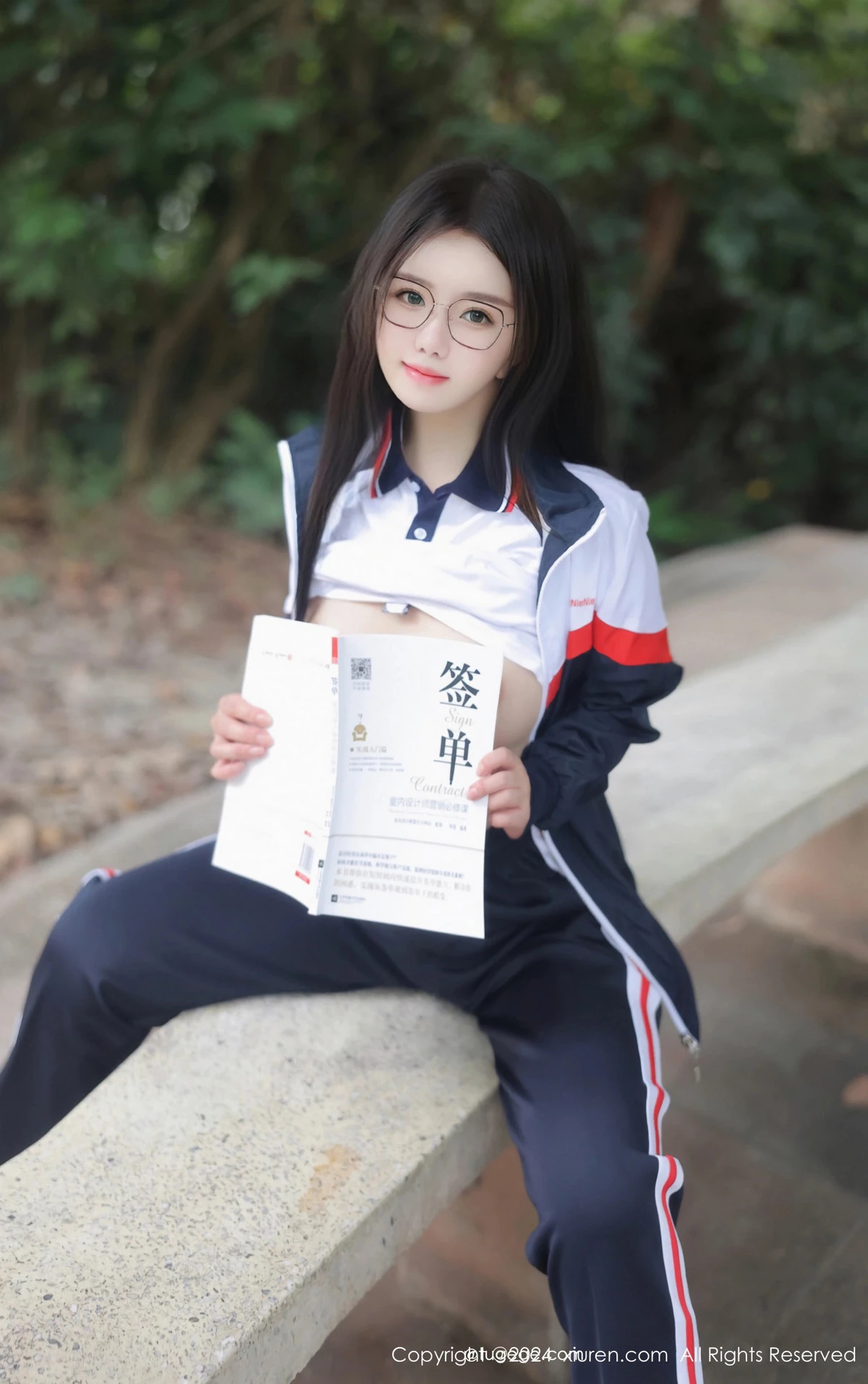 秀人集.com_[XiuRen秀人网]No.8335_模特小薯条nienie户外性感学生运动装露超薄肉丝撩人诱惑写真88P