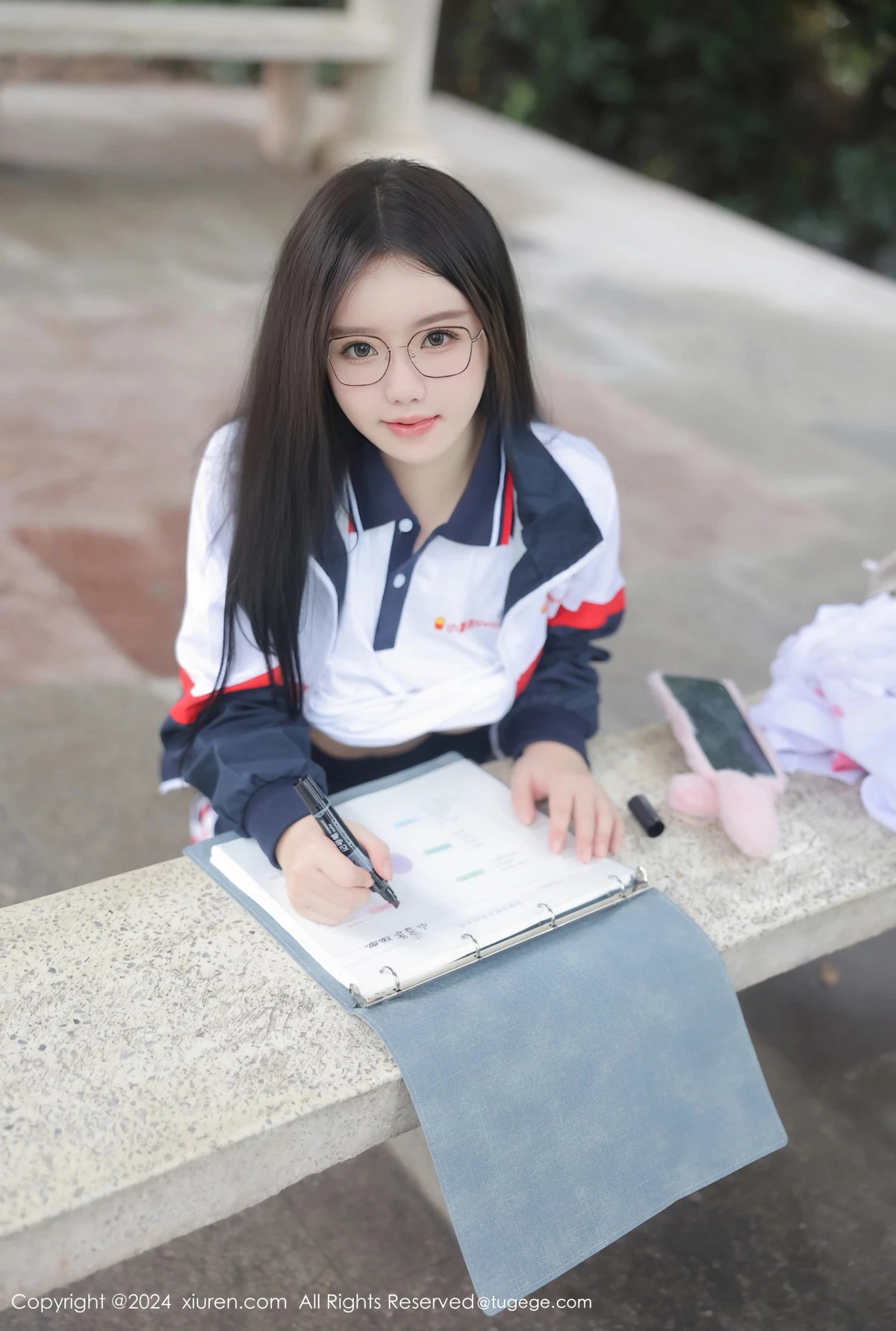 秀人集.com_[XiuRen秀人网]No.8335_模特小薯条nienie户外性感学生运动装露超薄肉丝撩人诱惑写真88P