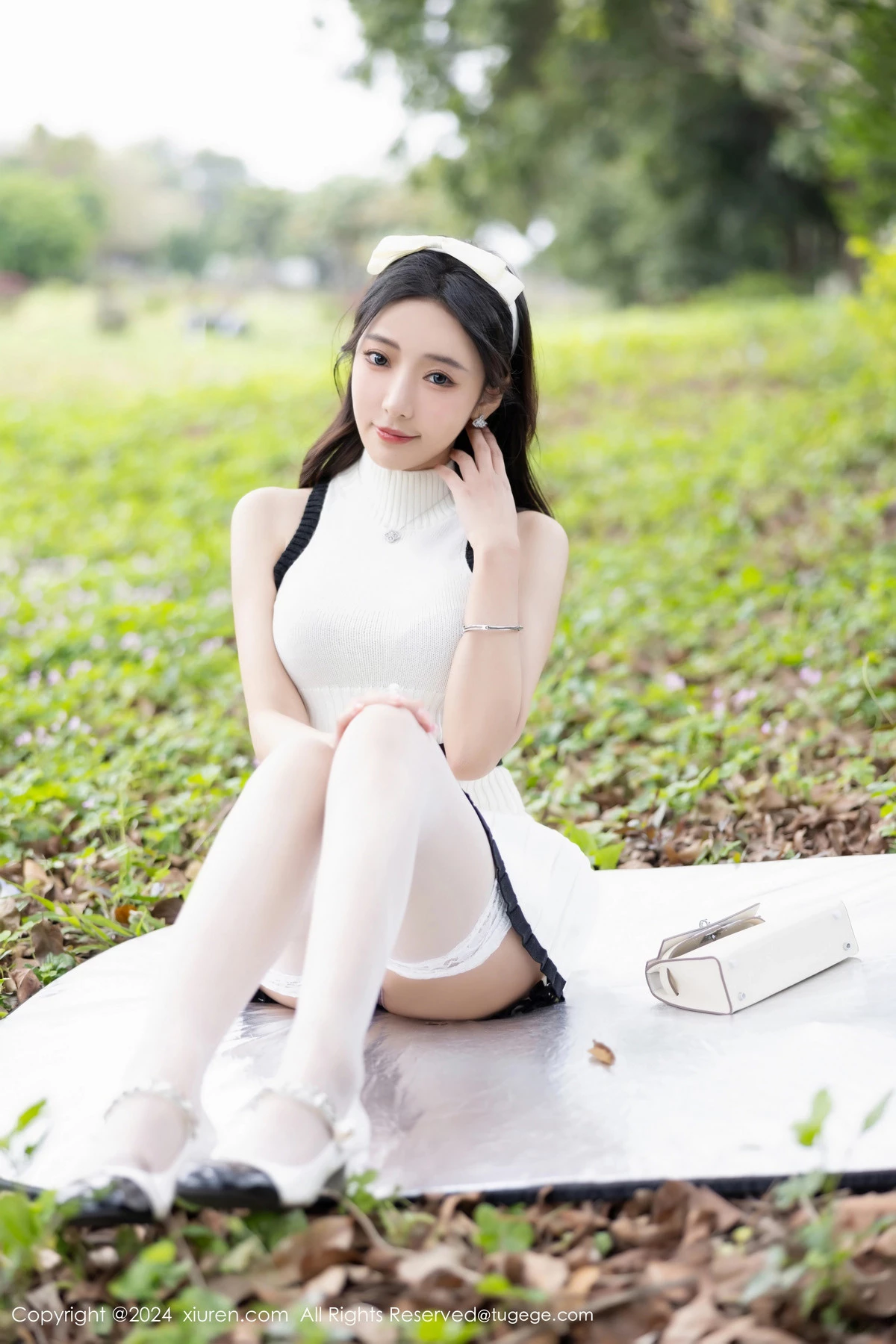 秀人集.com_[XiuRen秀人网]No.8334_女神王馨瑶yanni白色连衣短裙露粉色内衣配白丝袜完美诱惑写真80P