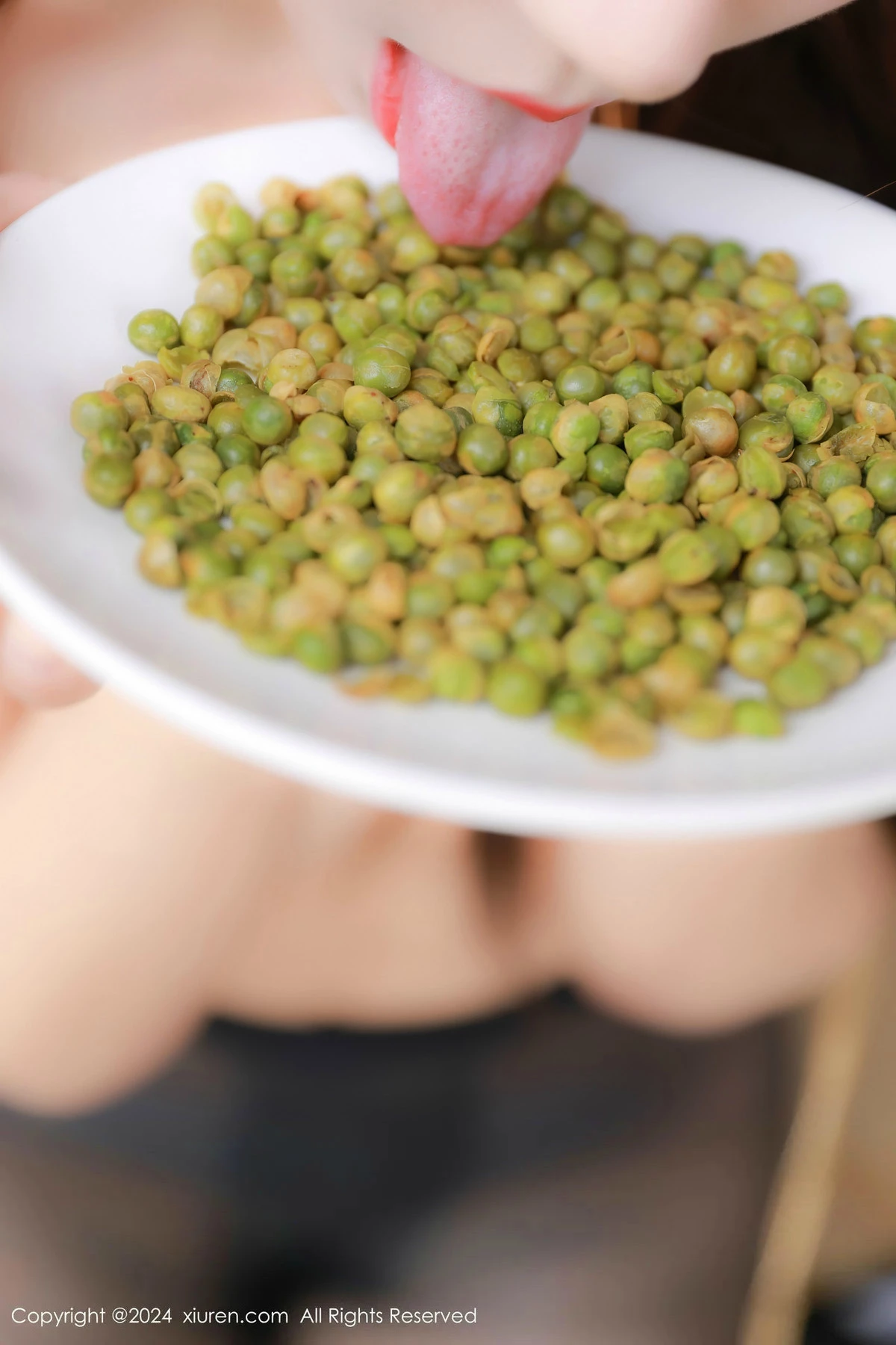 秀人集.com_[XiuRen秀人网]No.8351_模特桃妖夭性感黑色女仆服饰配超薄无内黑丝秀娇美身段诱惑写真89P