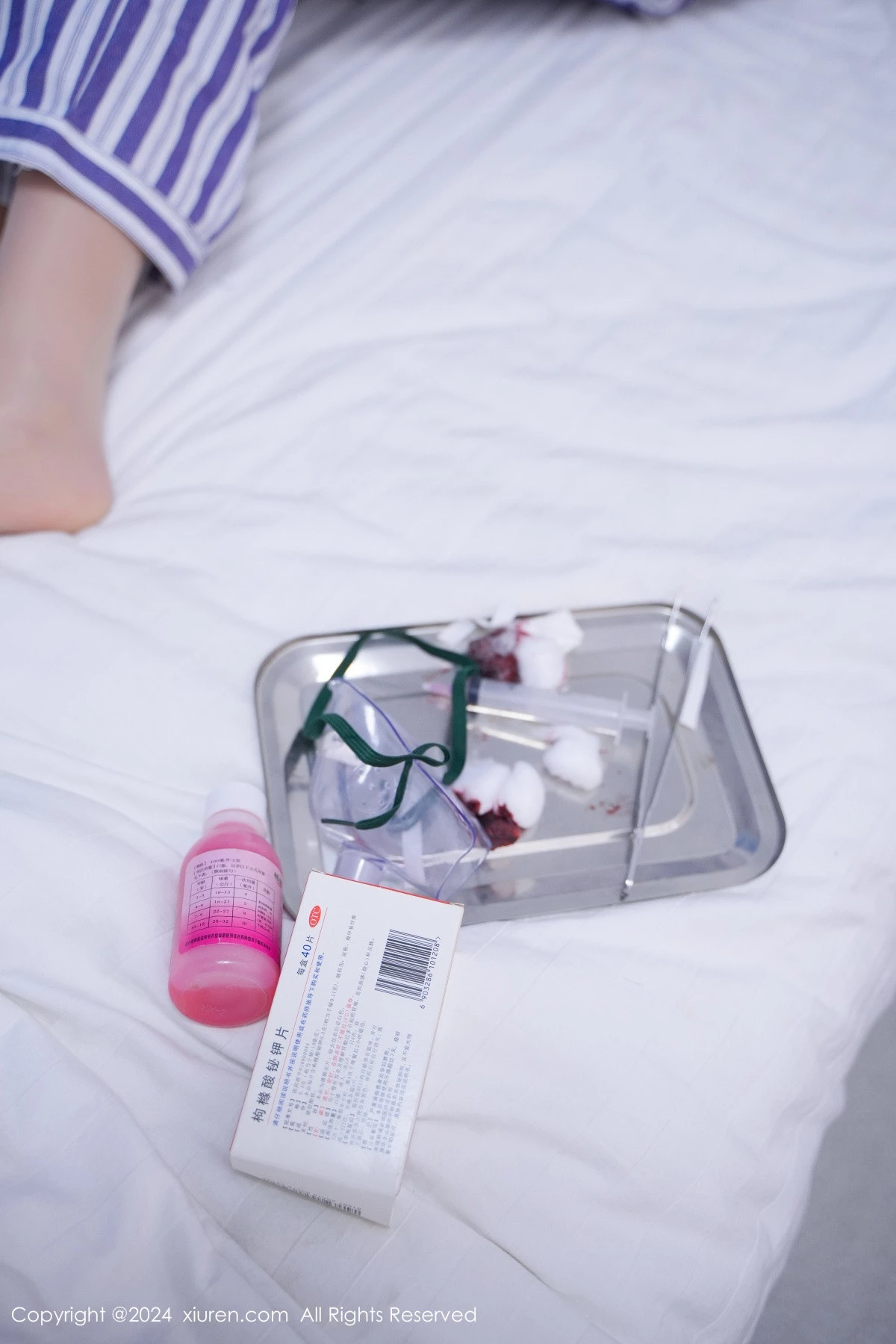 秀人集.com_[XiuRen秀人网]No.8346_女神Carol周妍希X角色扮演患者服配开档肉丝秀丰满身材诱惑写真72P